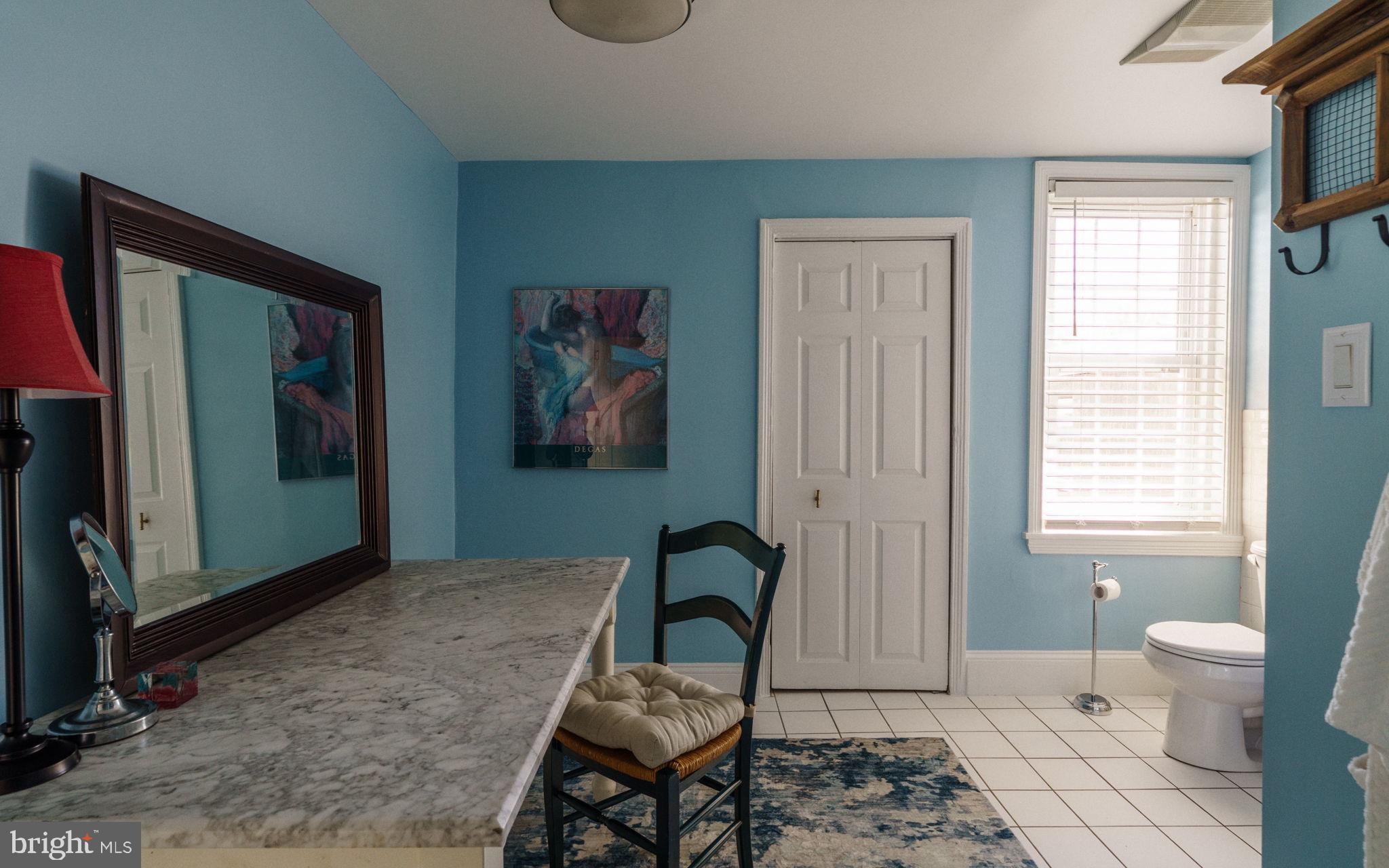 FAIRMOUNT - Residential