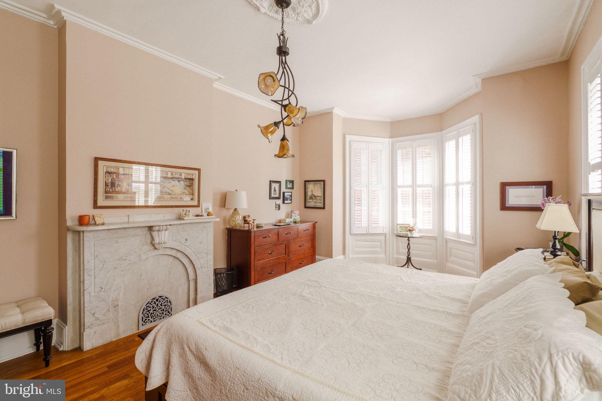 FAIRMOUNT - Residential
