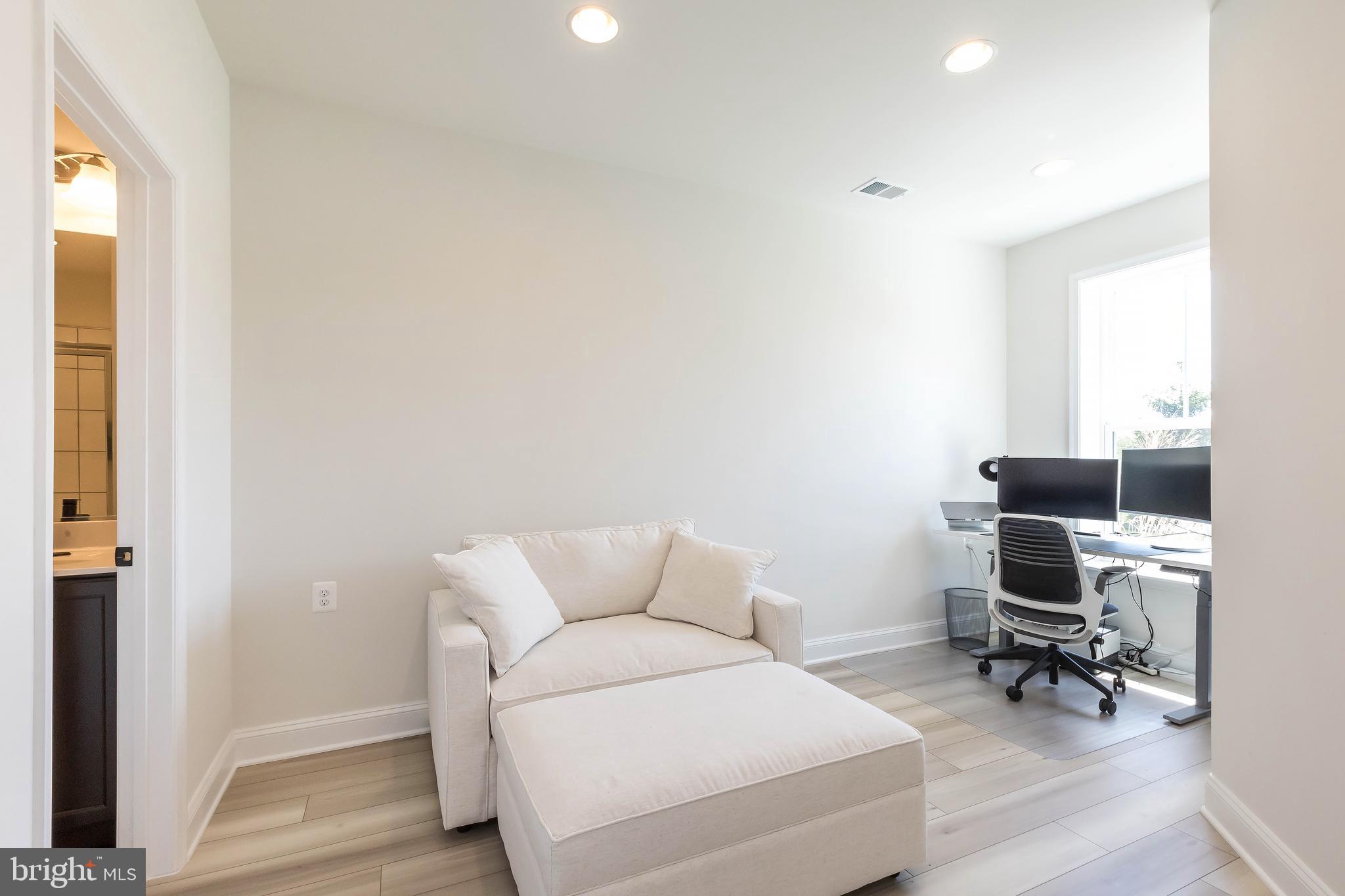 EASTCHURCH - Residential