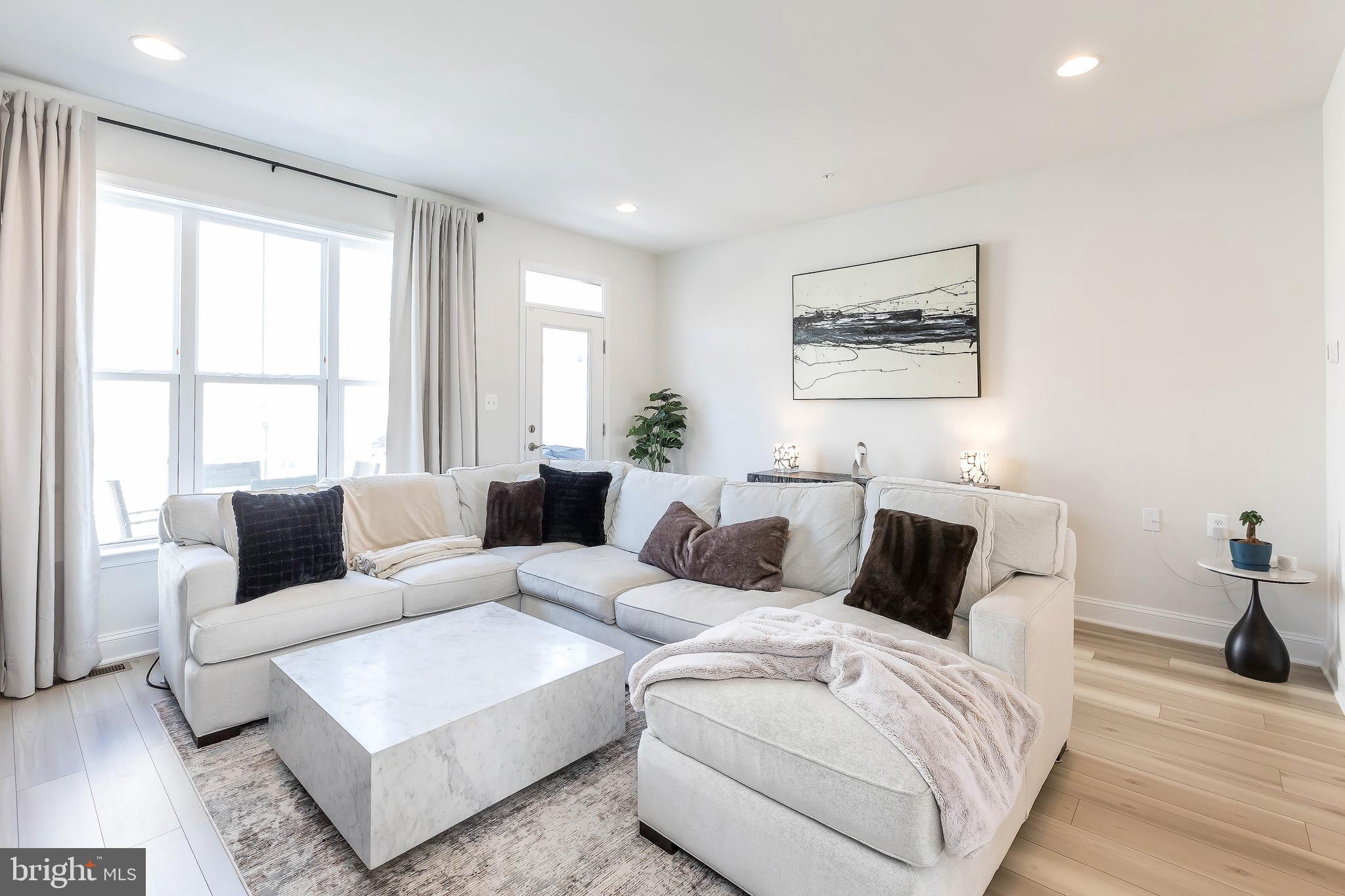 EASTCHURCH - Residential