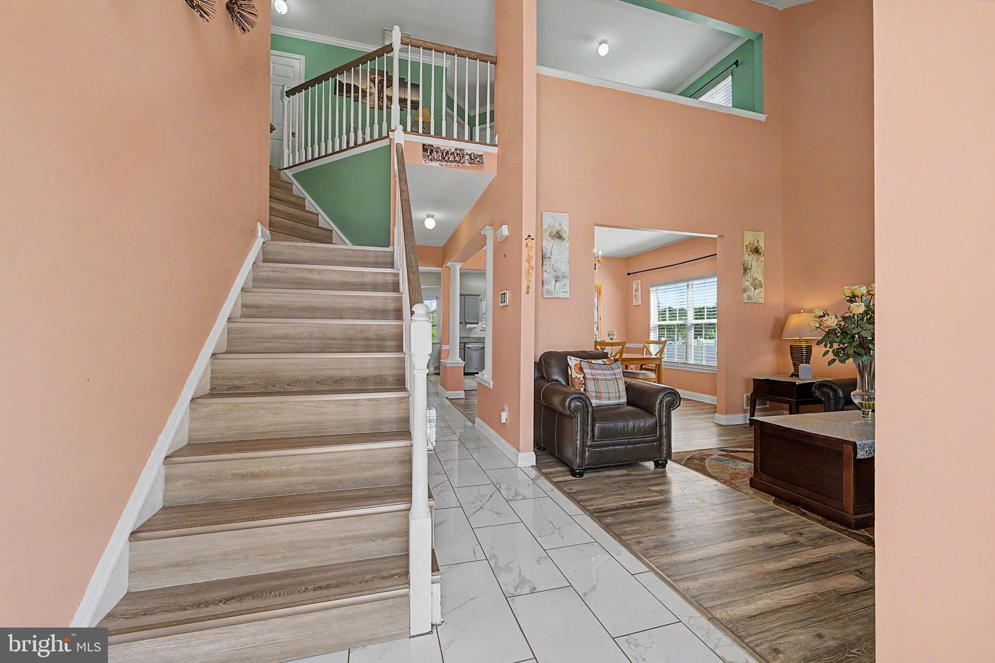 214 E KENNEDY DRIVE
