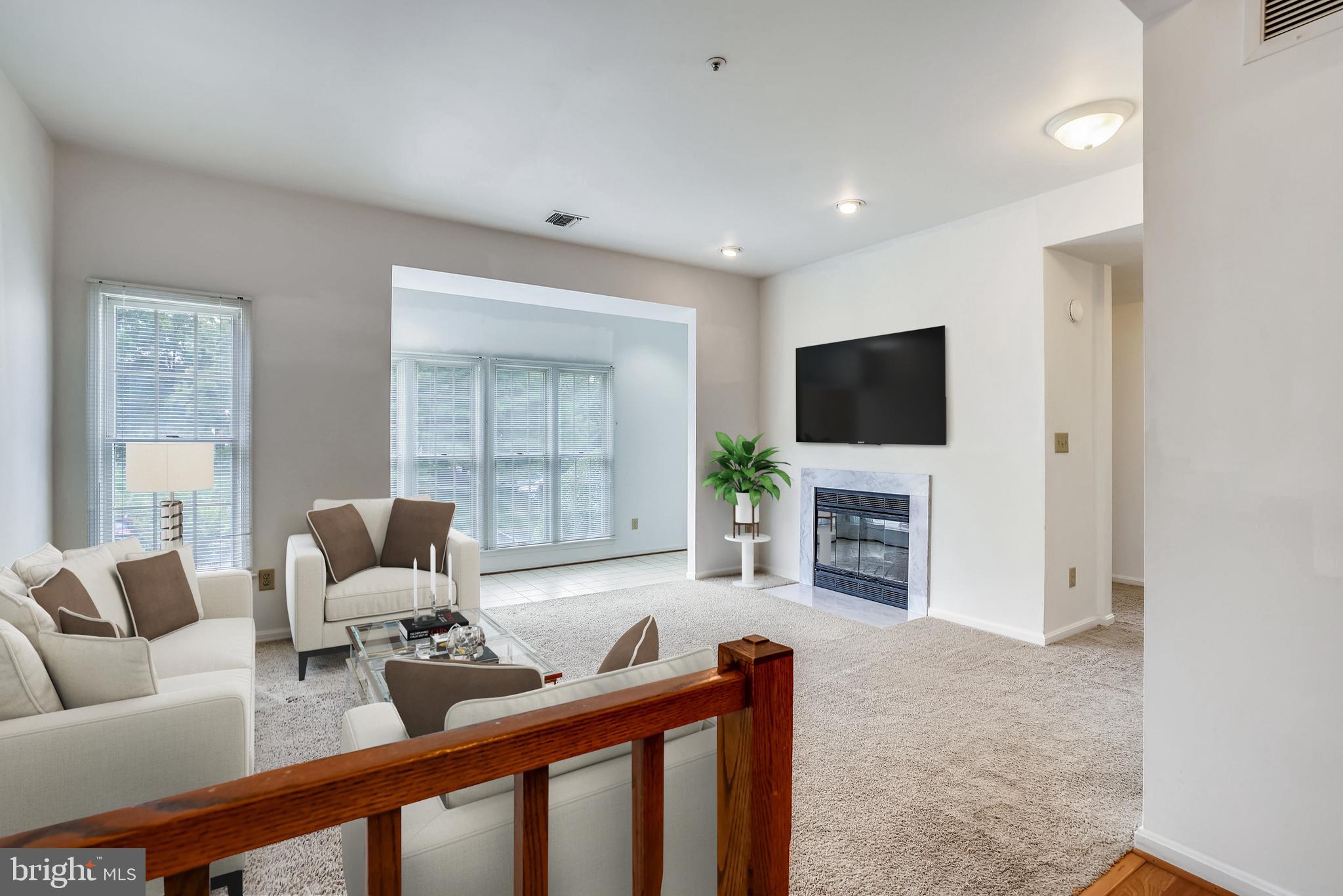 RIVA TRACE - Residential