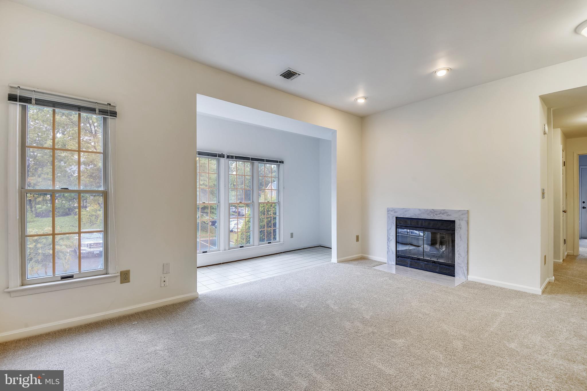 RIVA TRACE - Residential