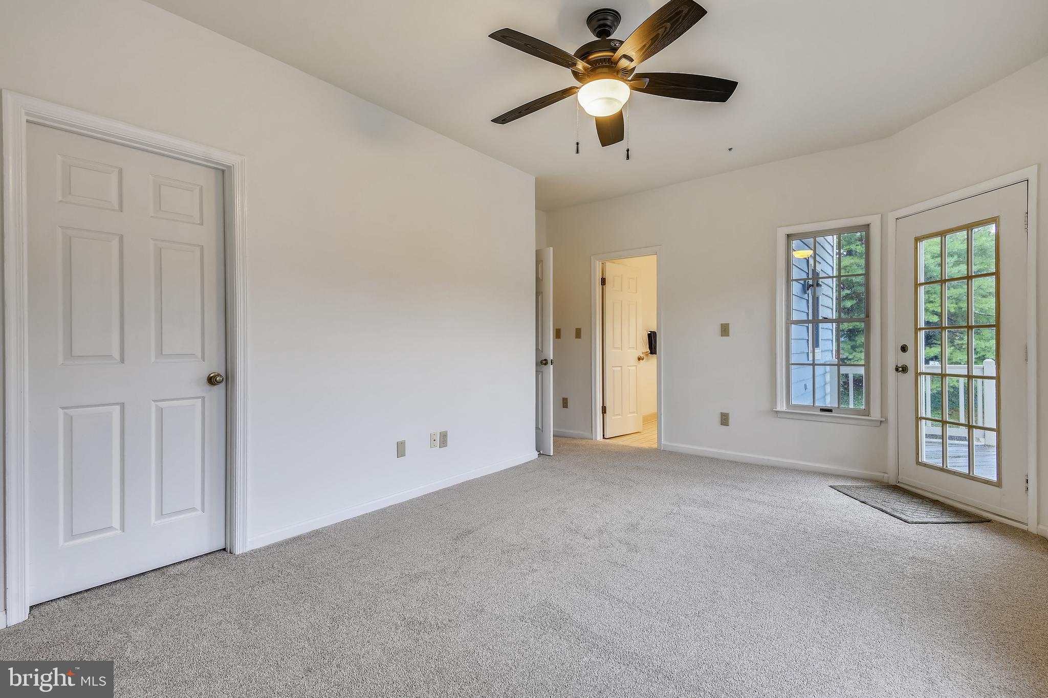 RIVA TRACE - Residential