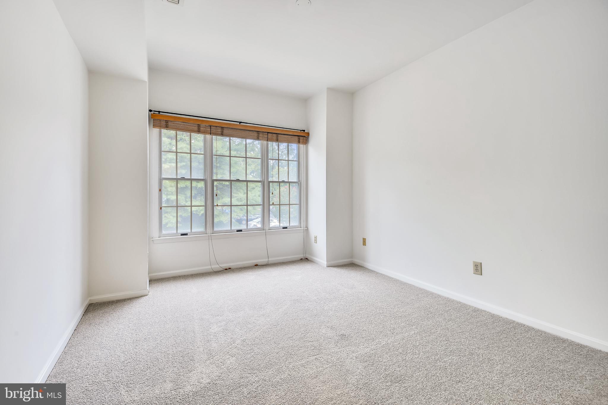 RIVA TRACE - Residential