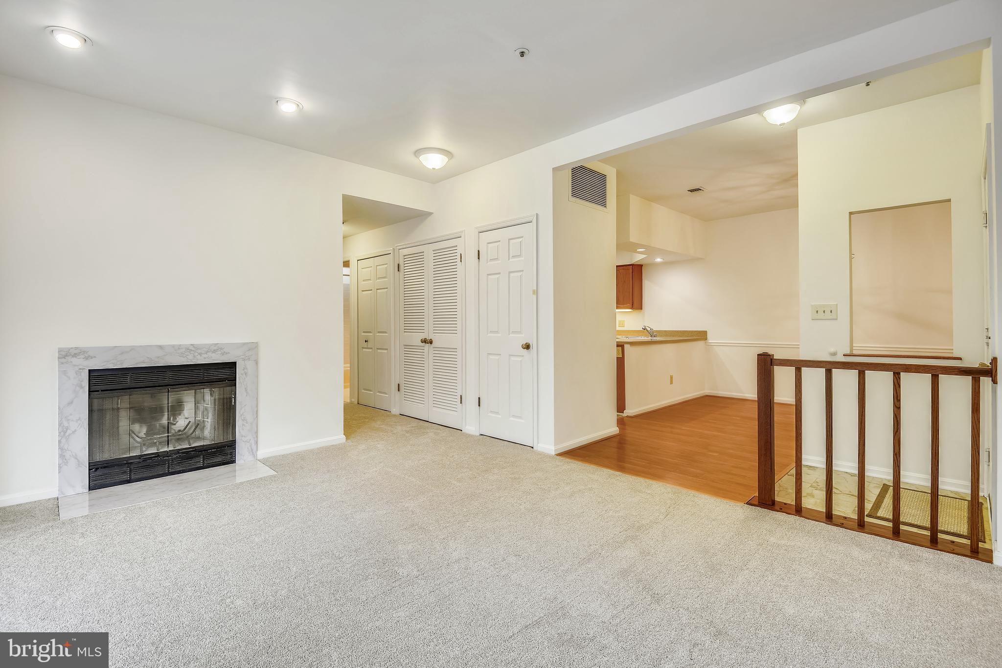 RIVA TRACE - Residential