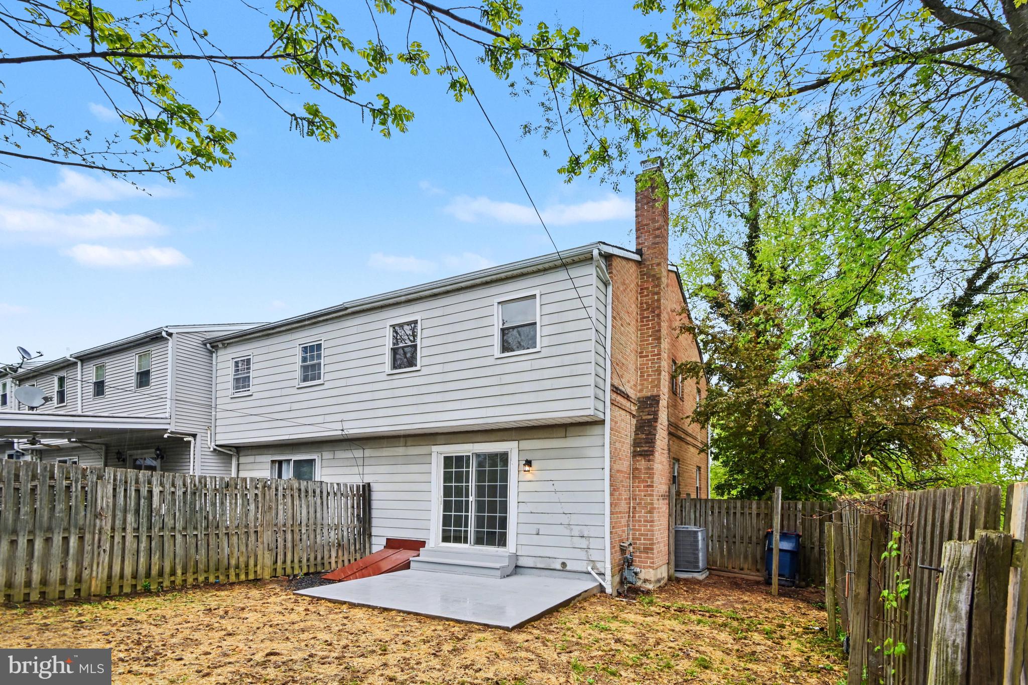 THE EAGLE - Residential