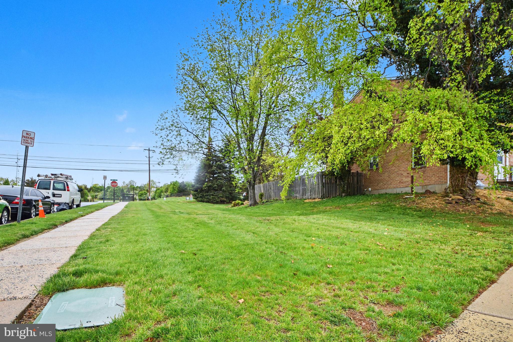 THE EAGLE - Residential