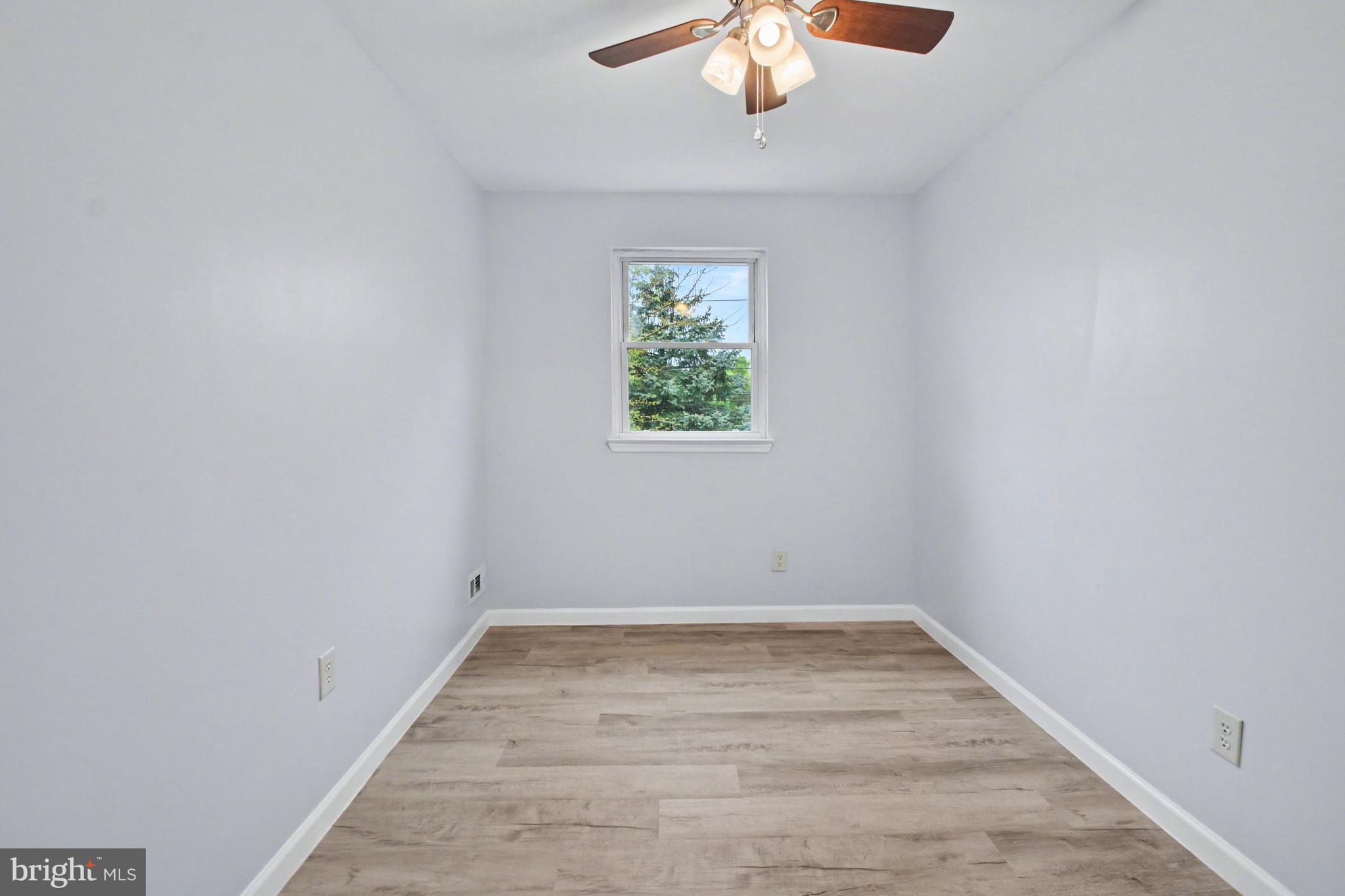 THE EAGLE - Residential