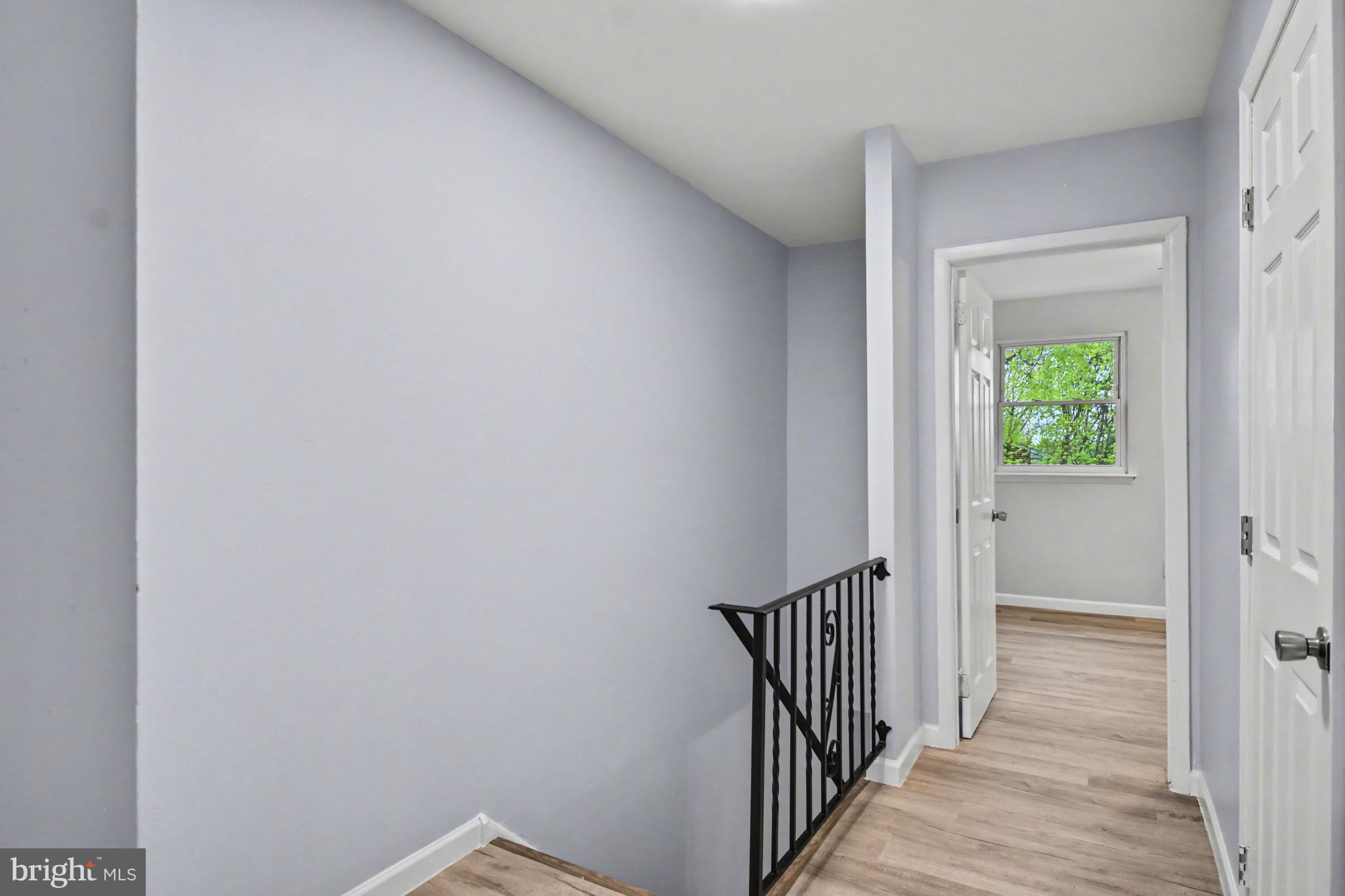 THE EAGLE - Residential