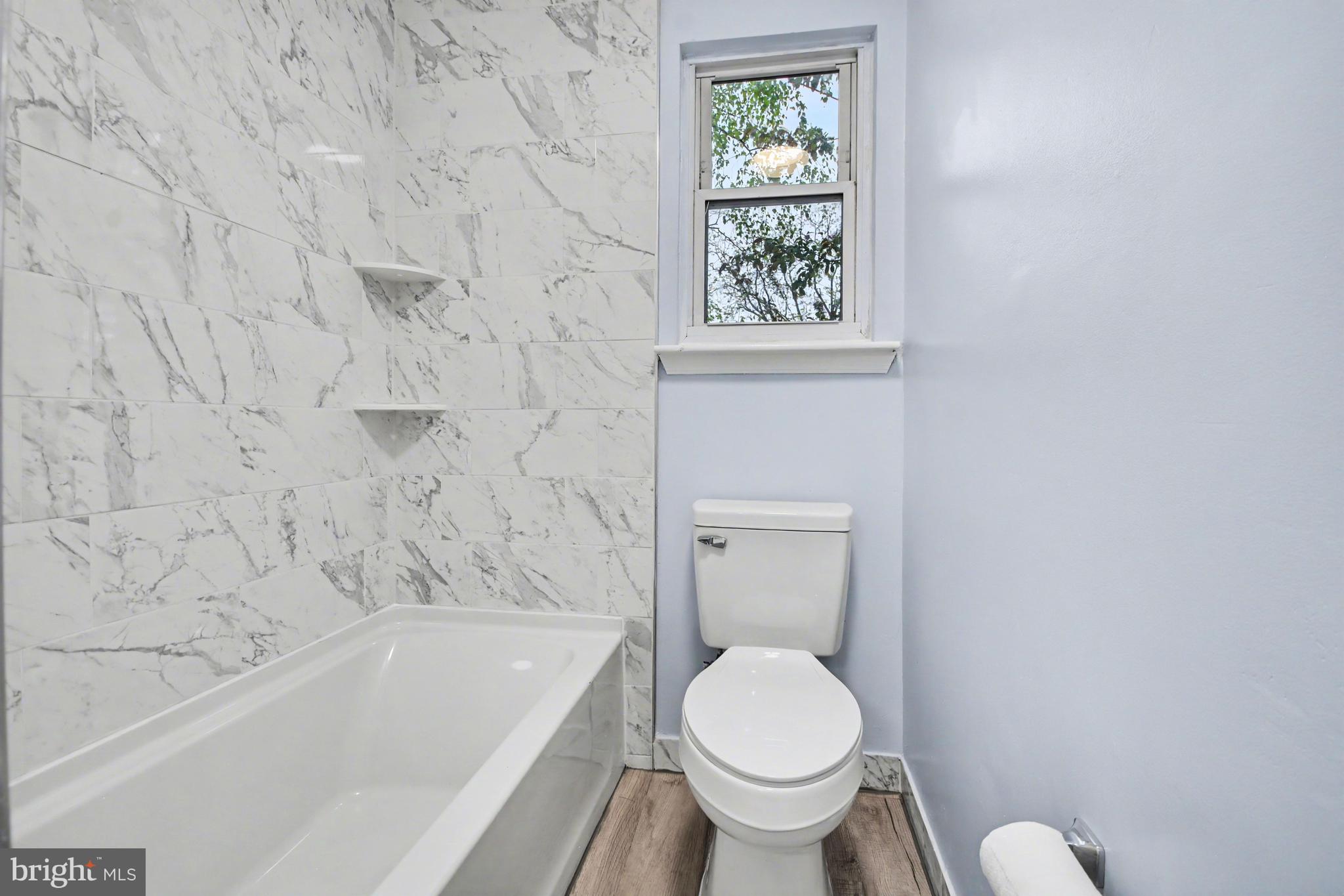 THE EAGLE - Residential