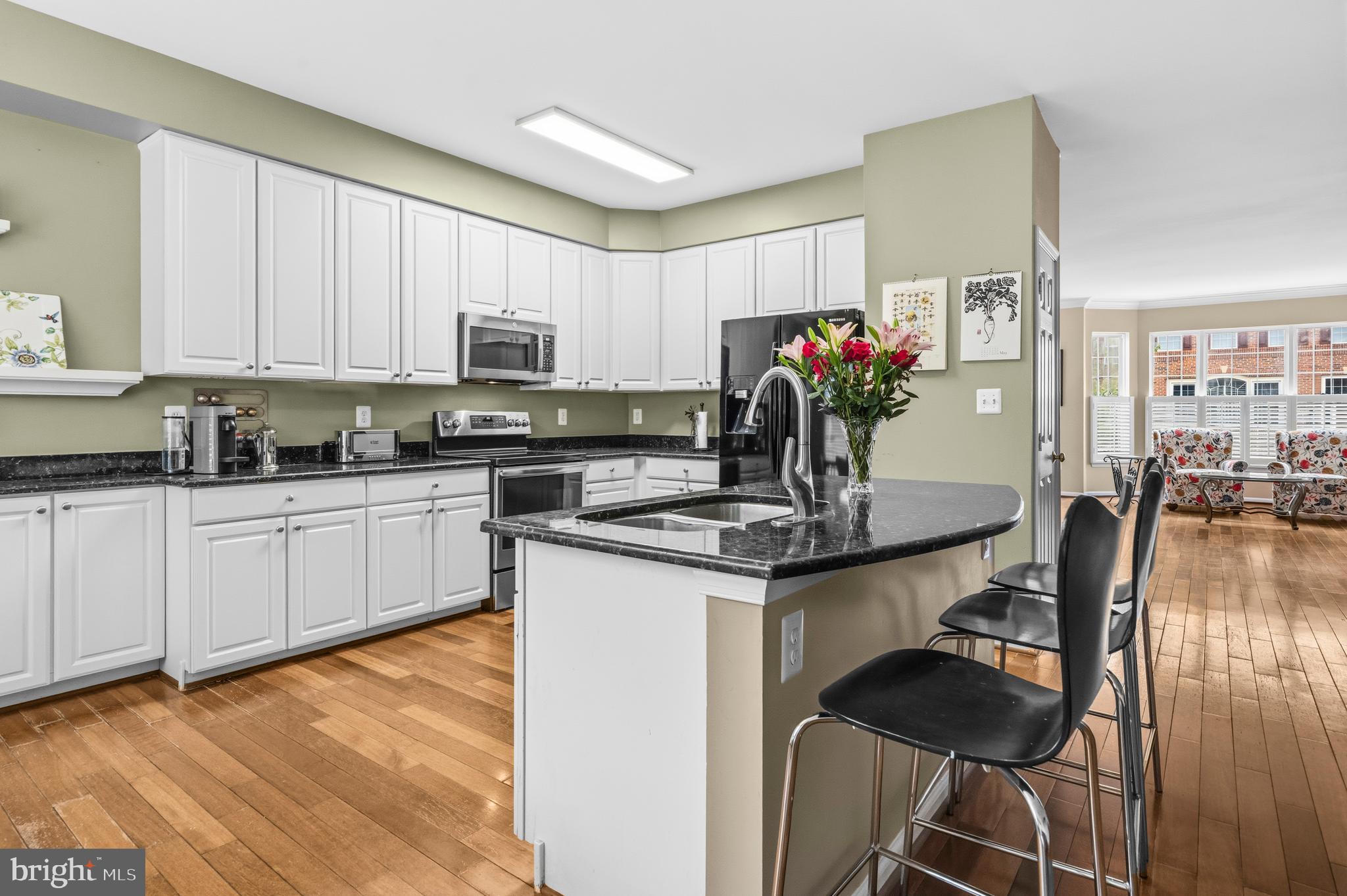 NORTHLAKE - Residential