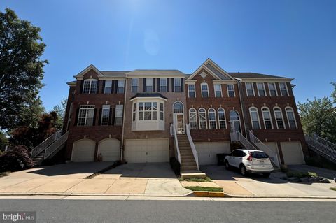 Photo of 18304 Mill Ridge Terrace, LEESBURG, VA 20176 (MLS # VALO2125164)