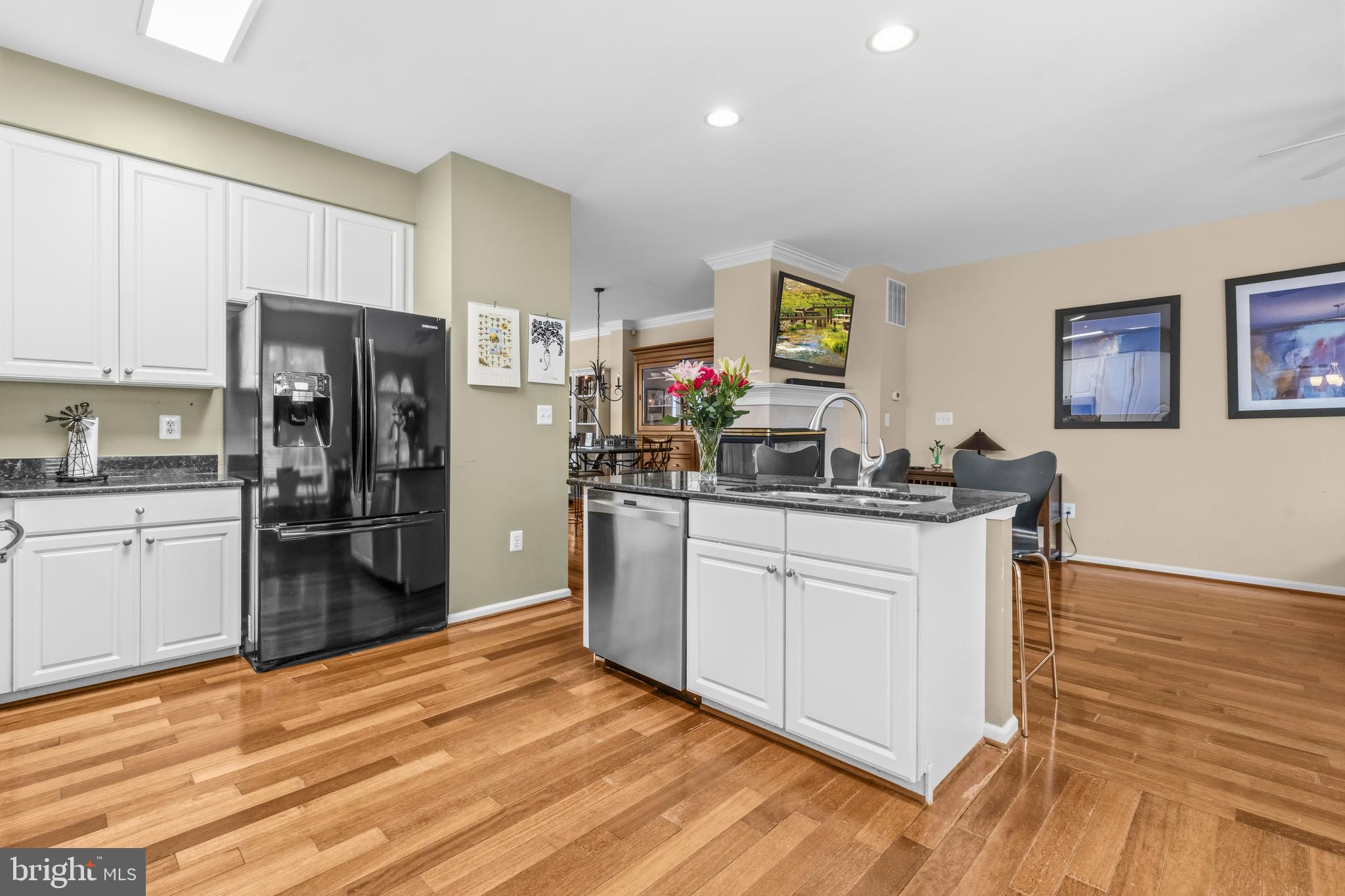 NORTHLAKE - Residential