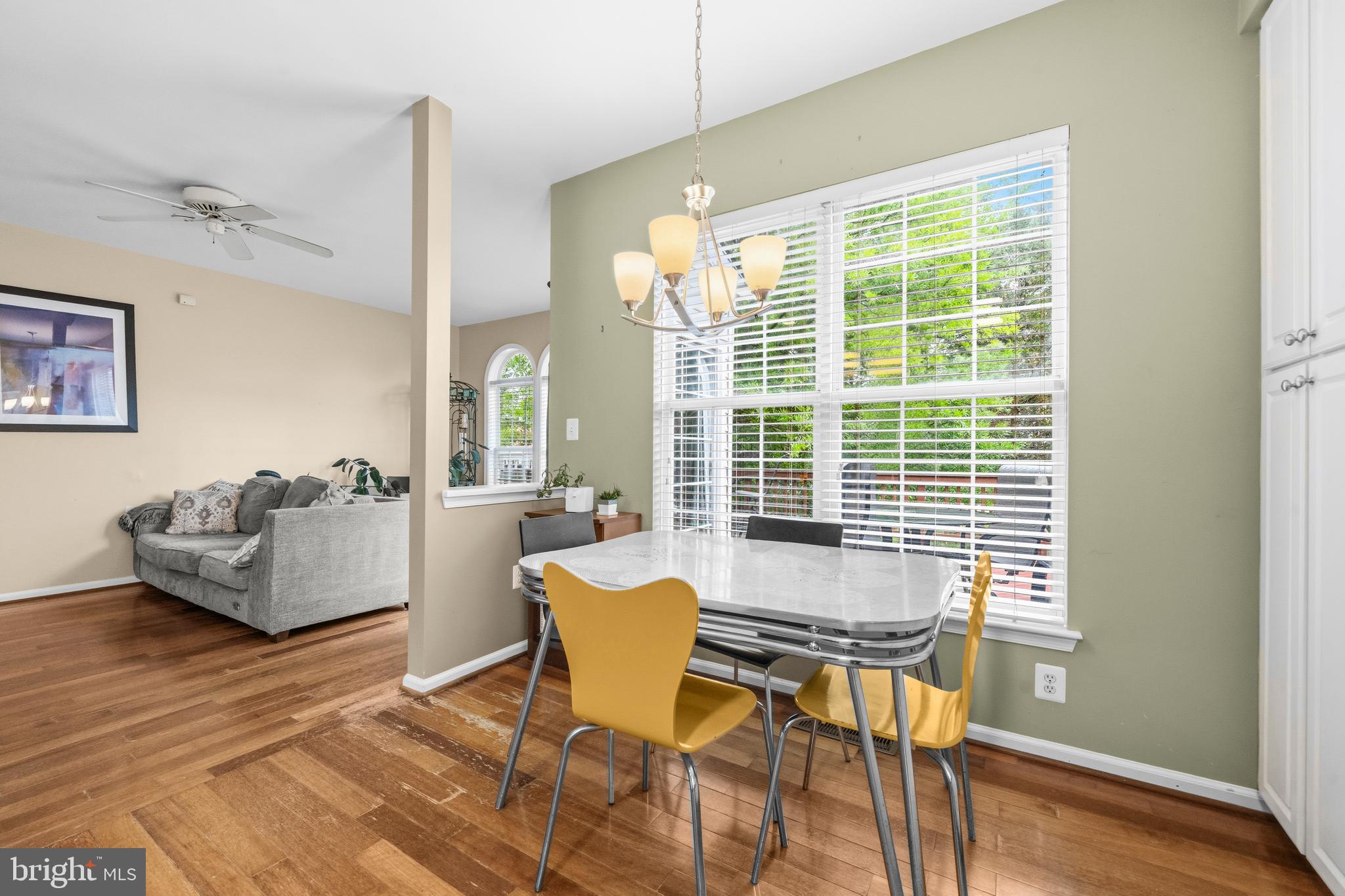 NORTHLAKE - Residential