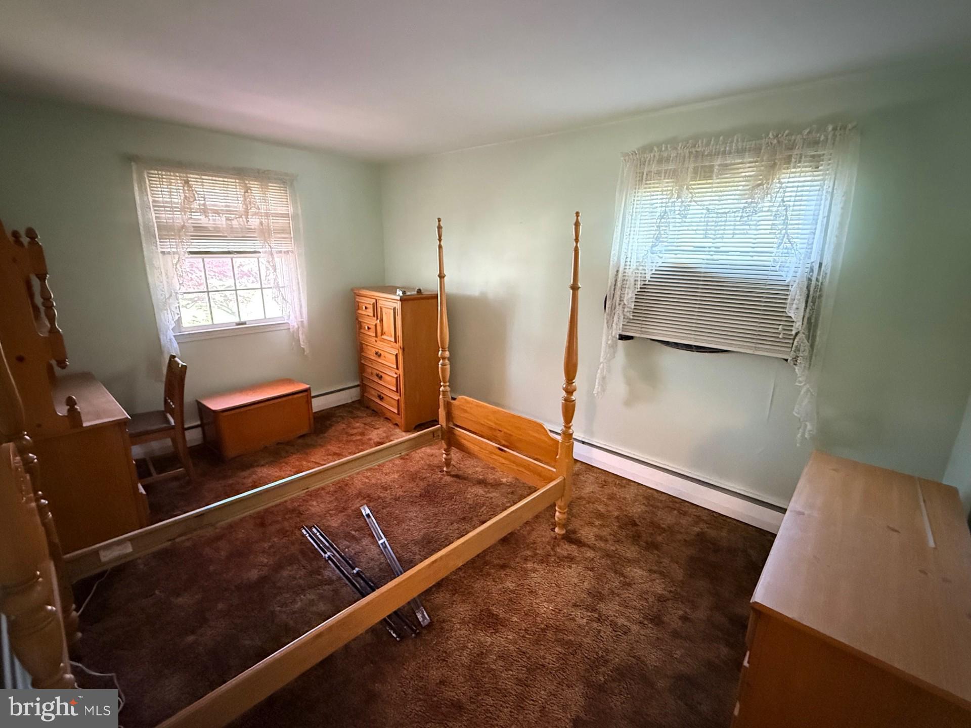 WILLOW MANOR - Residential