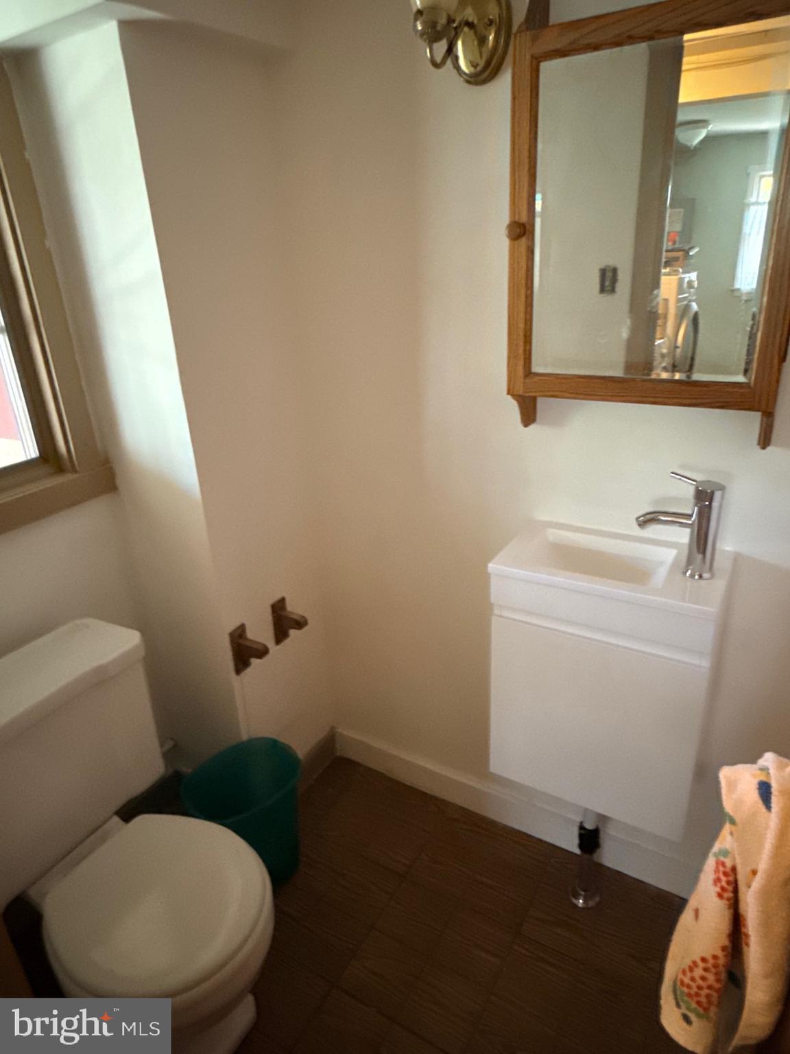 WILLOW MANOR - Residential