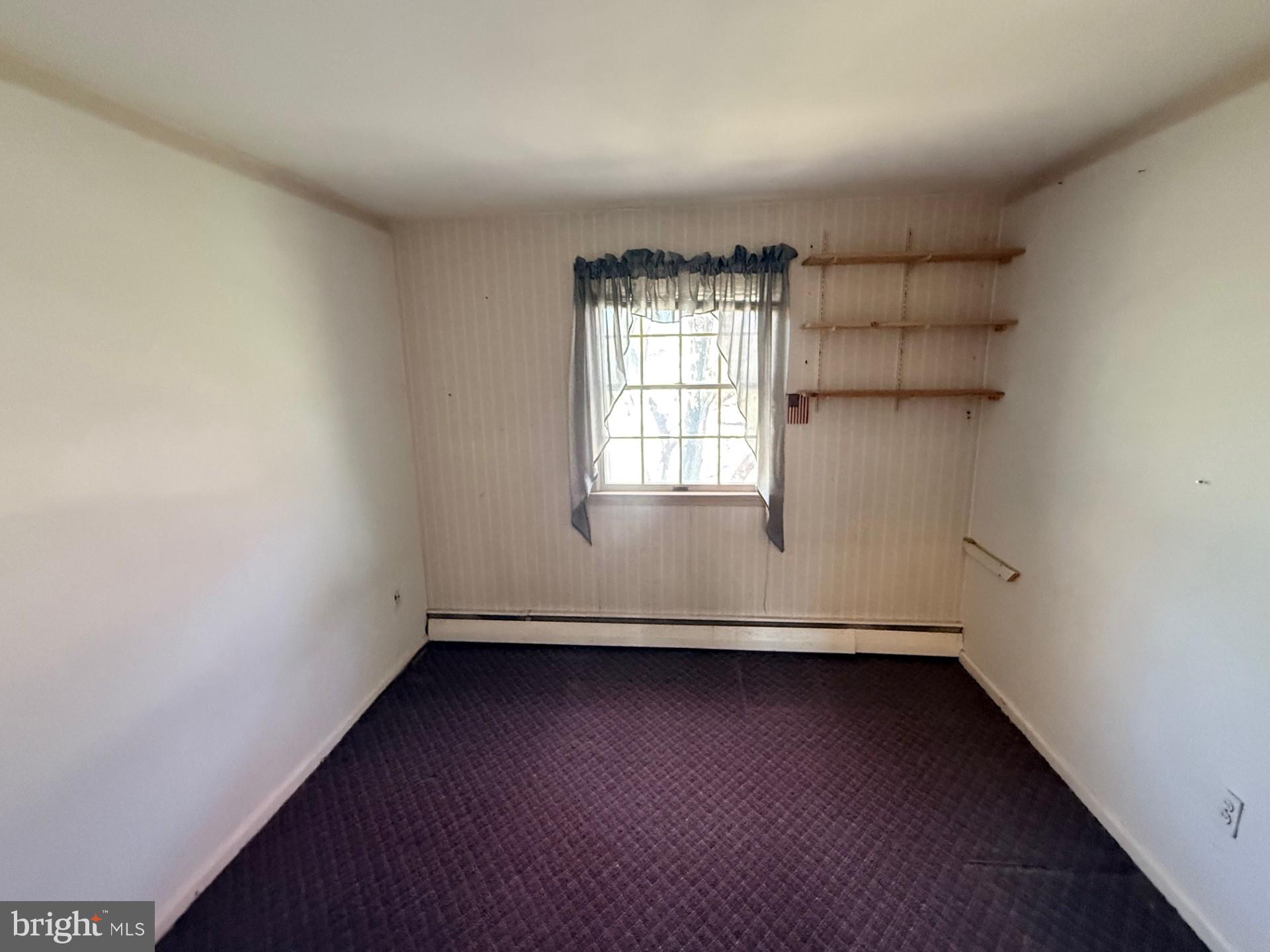 WILLOW MANOR - Residential