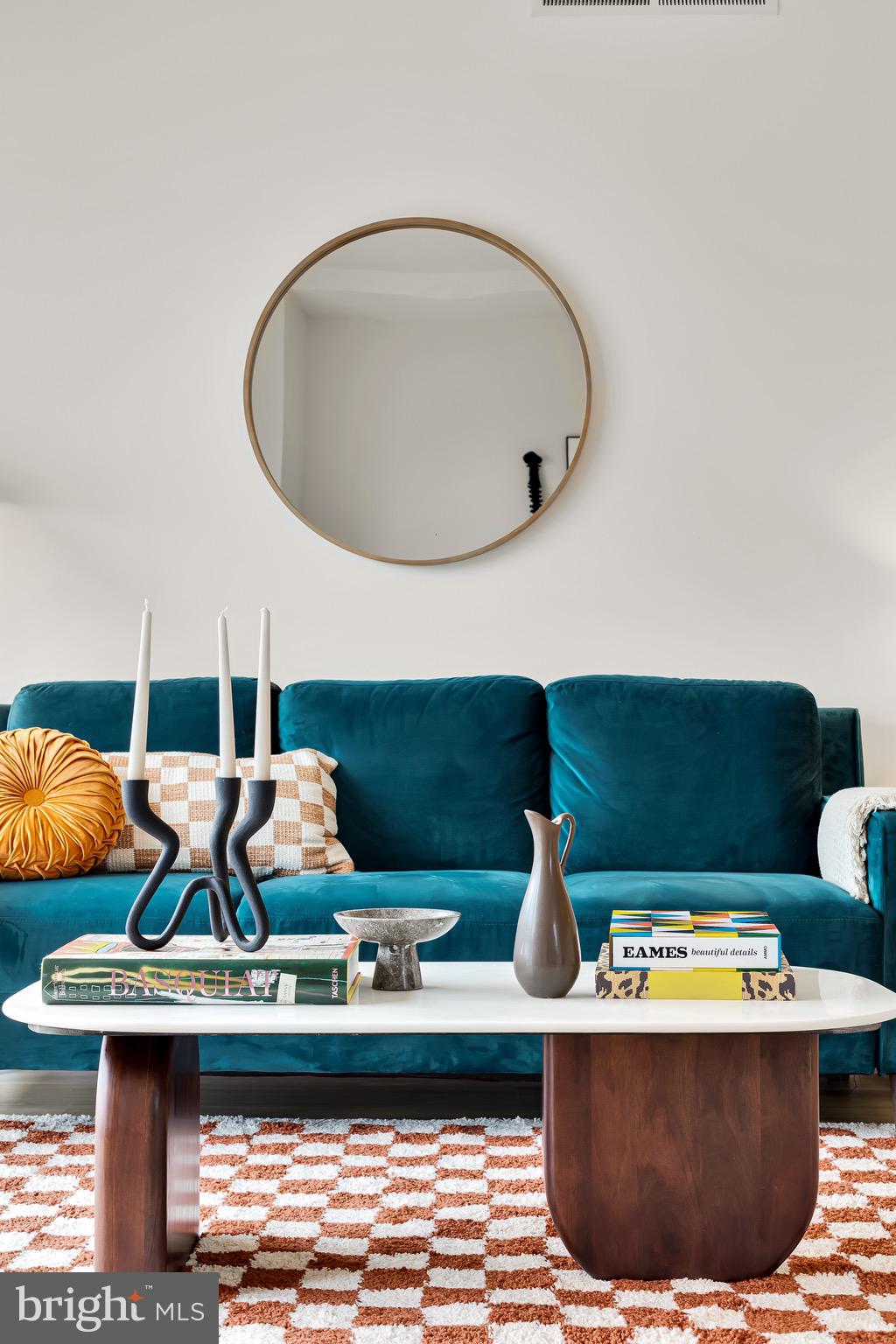 SILVER SPRING - Residential