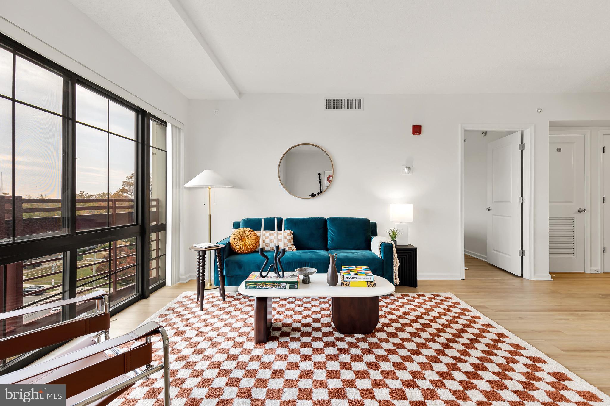 SILVER SPRING - Residential