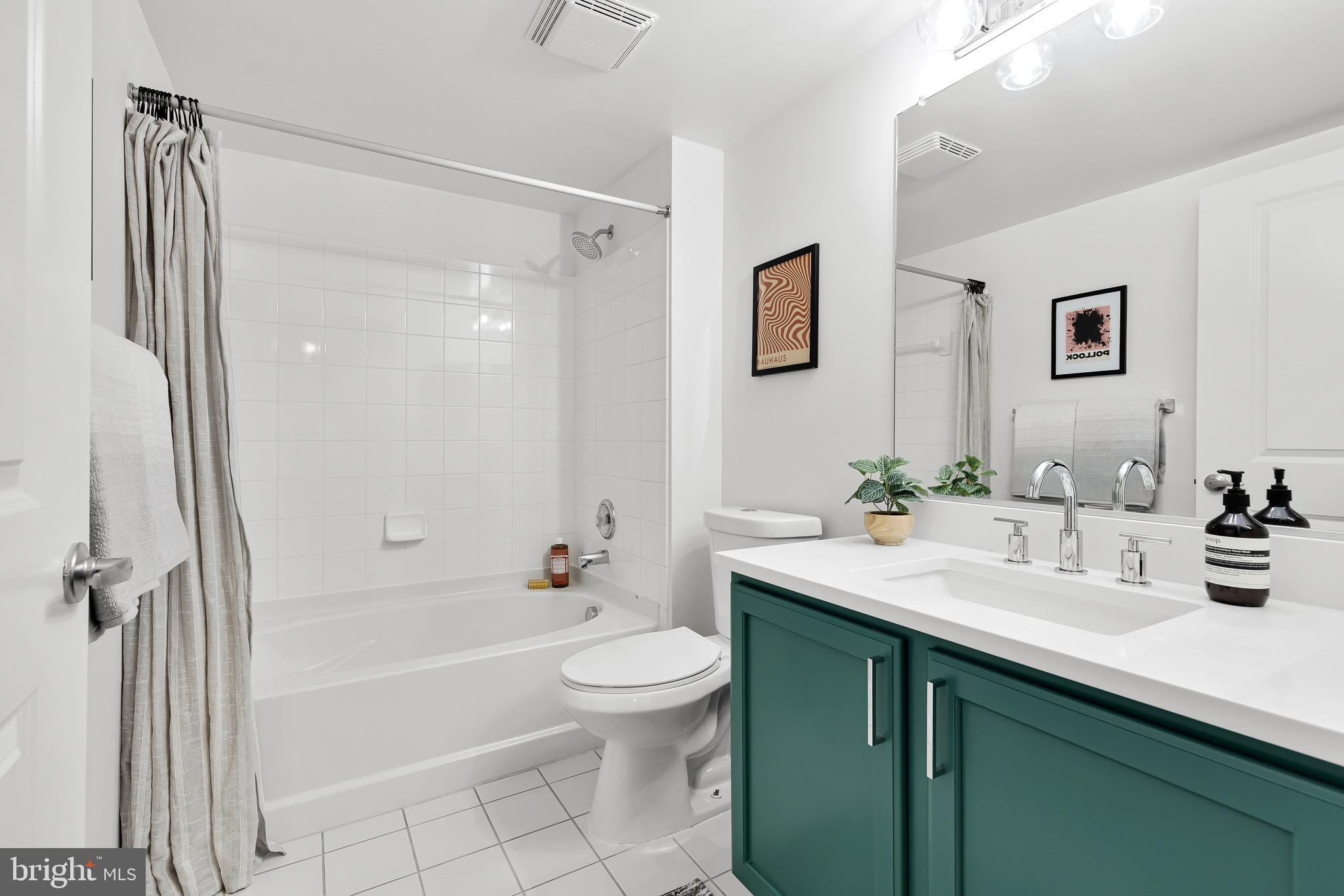 SILVER SPRING - Residential