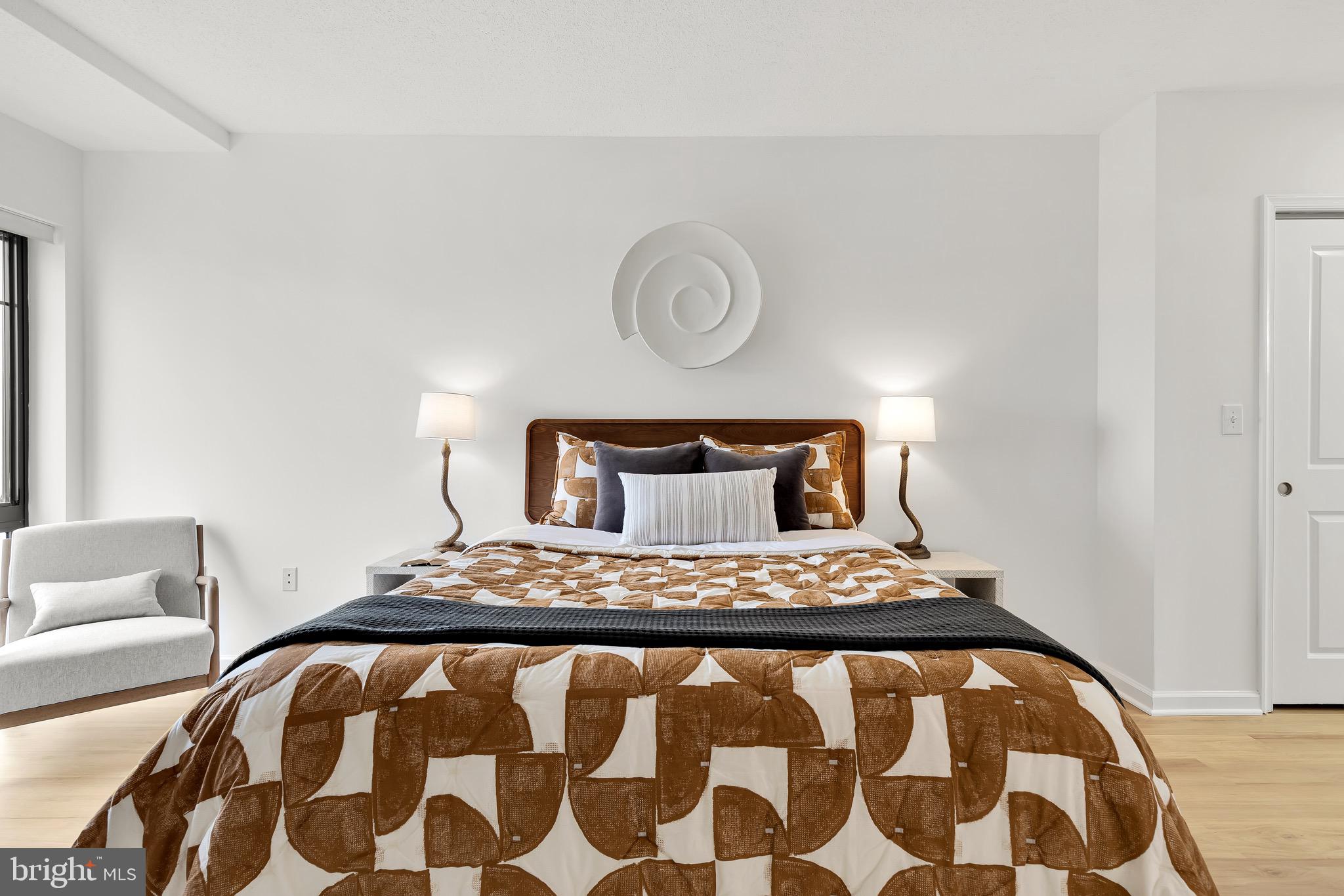 SILVER SPRING - Residential