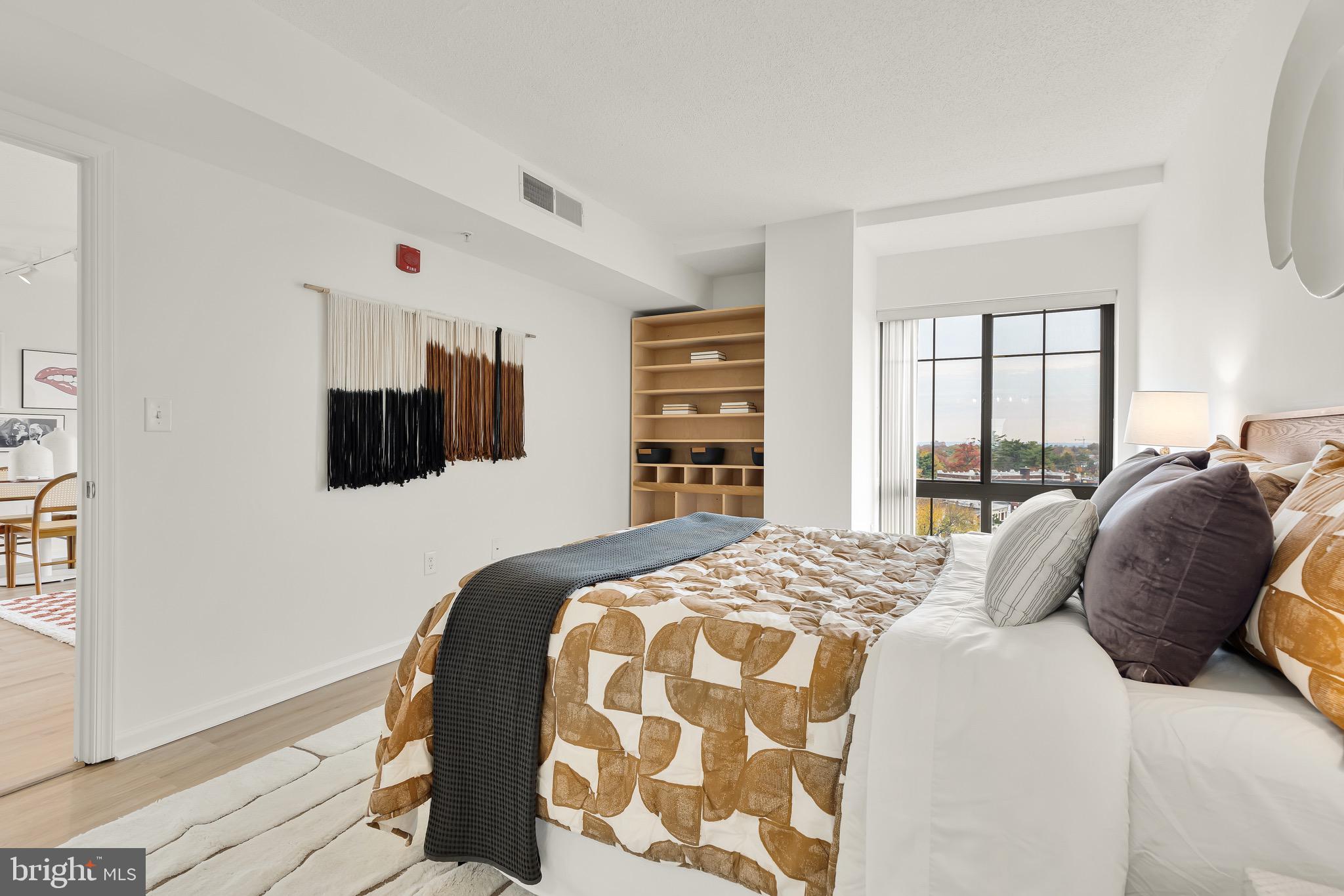 SILVER SPRING - Residential