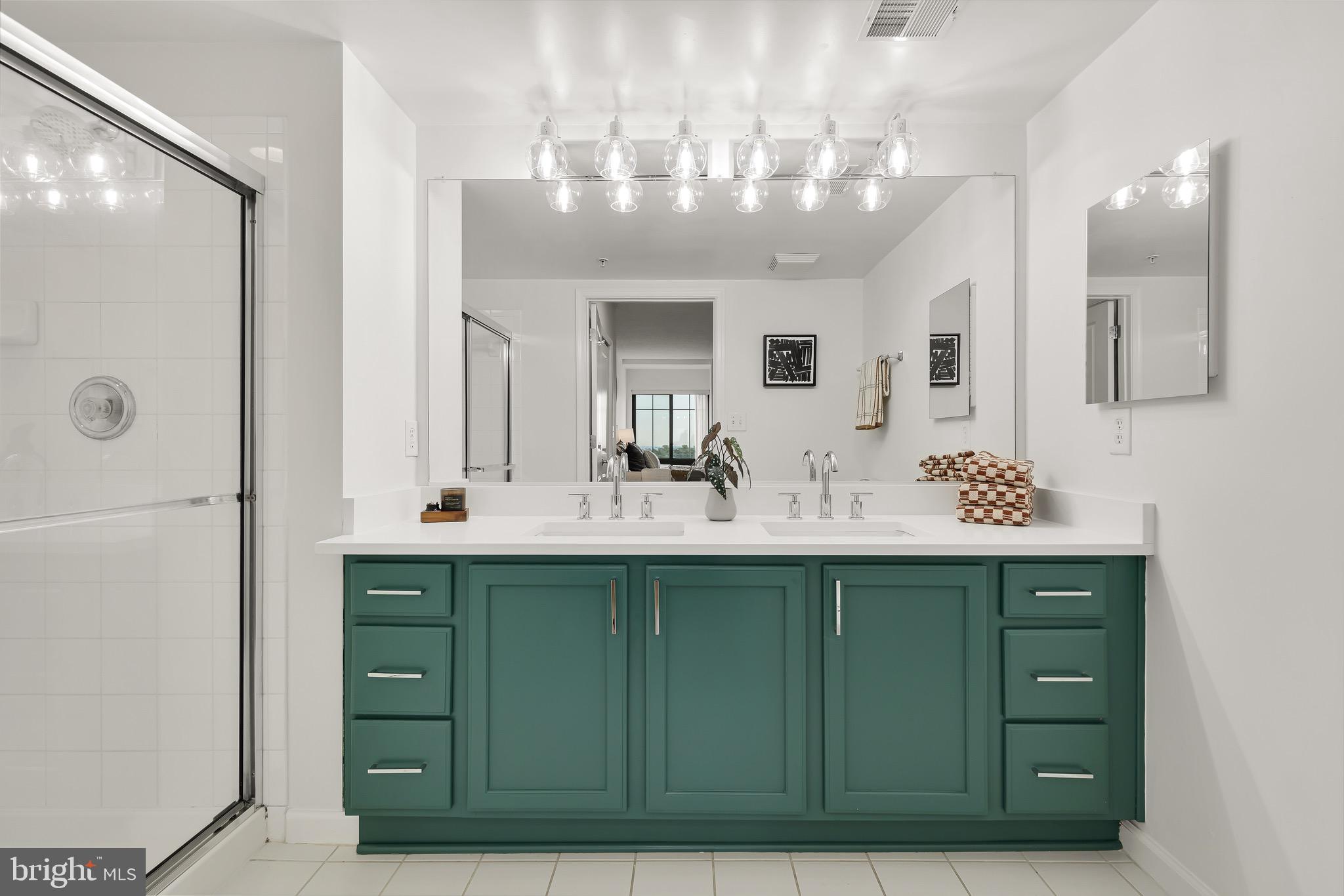 SILVER SPRING - Residential