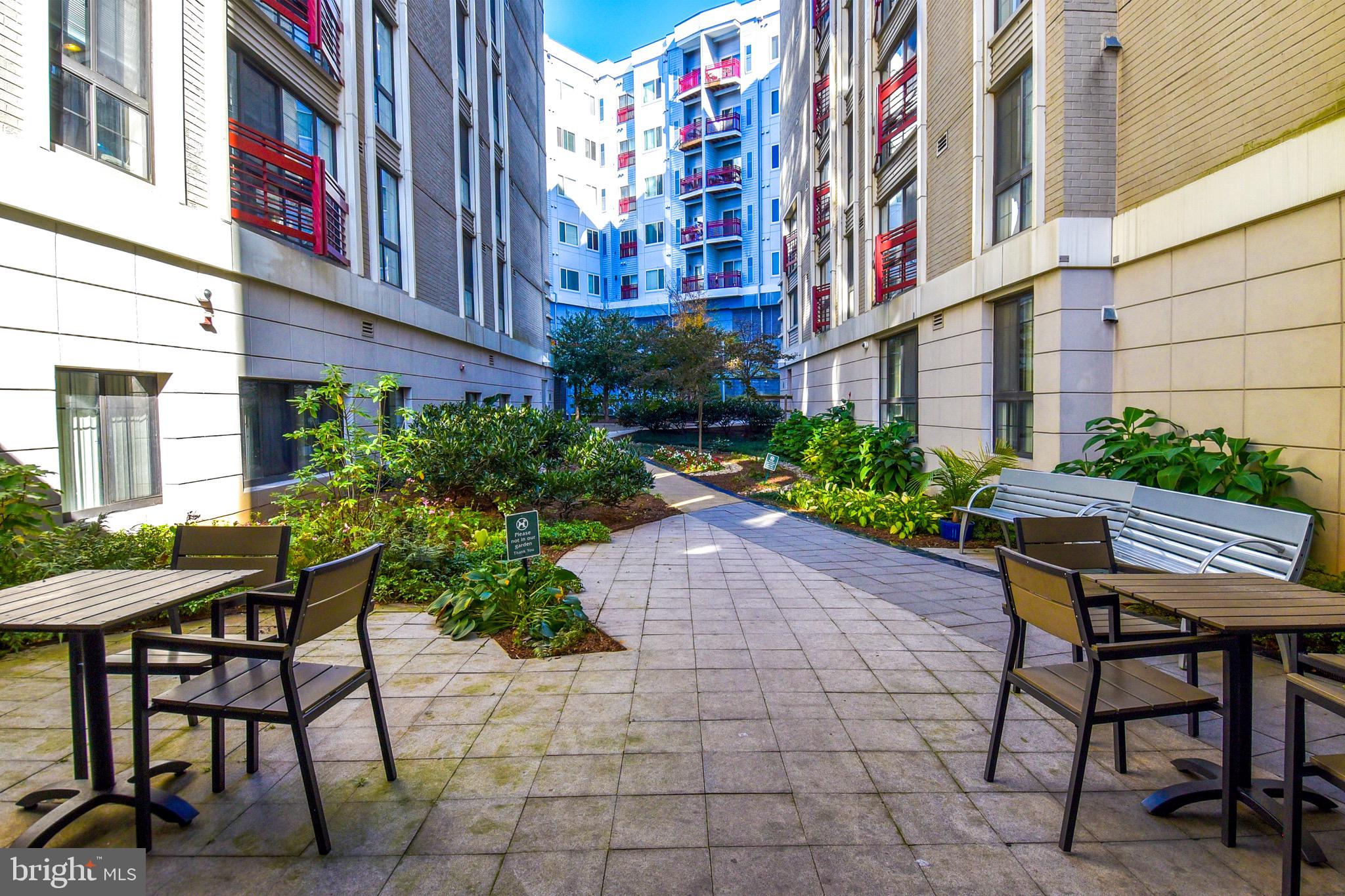 SILVER SPRING - Residential