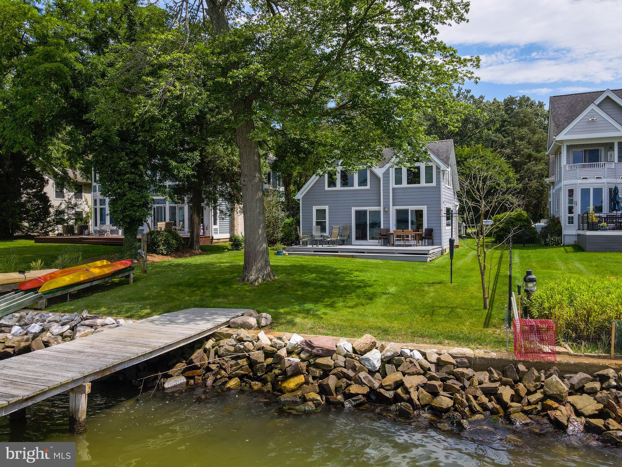 SHADY SIDE - Residential