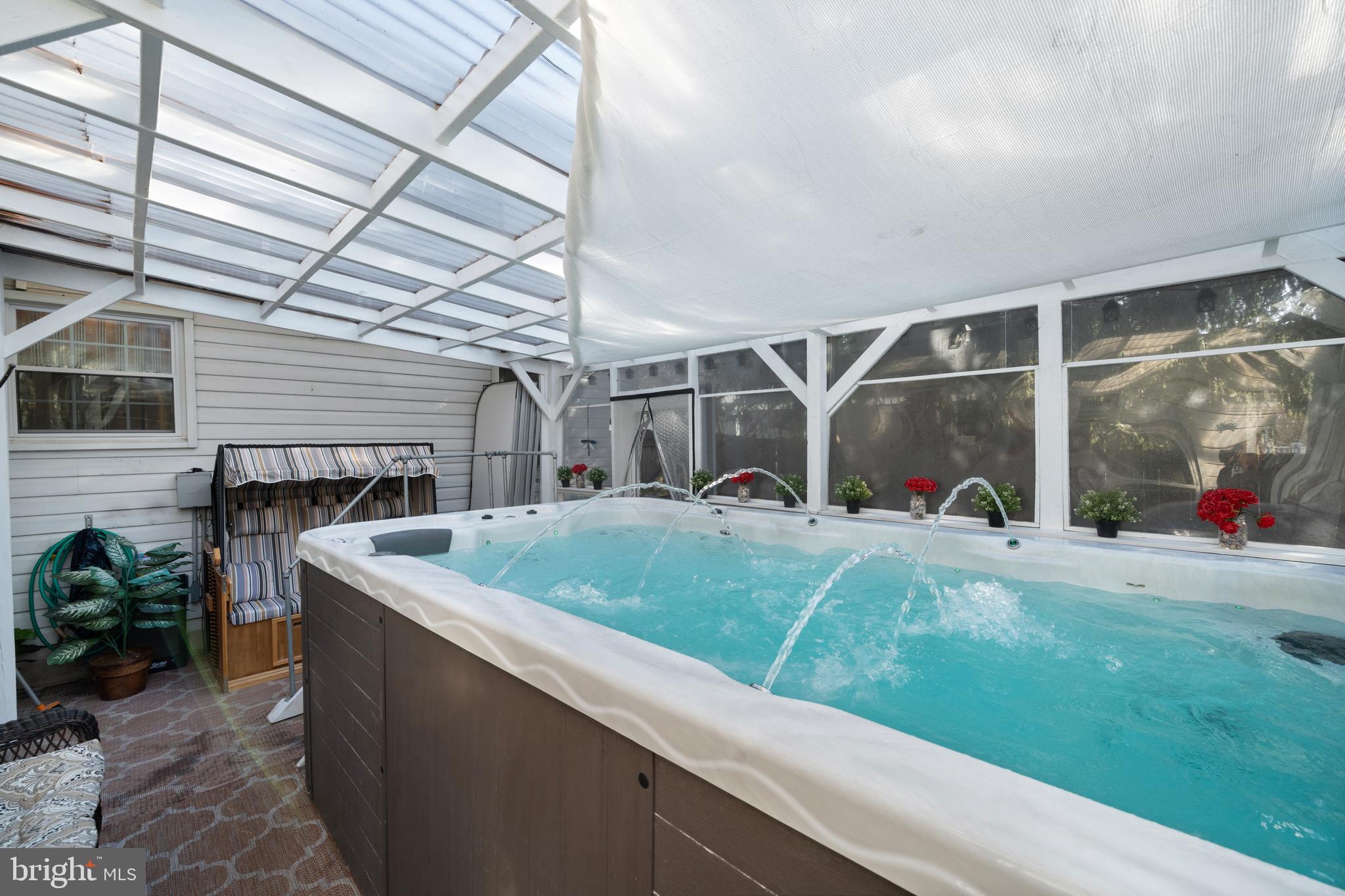 FAIRMONT - Residential