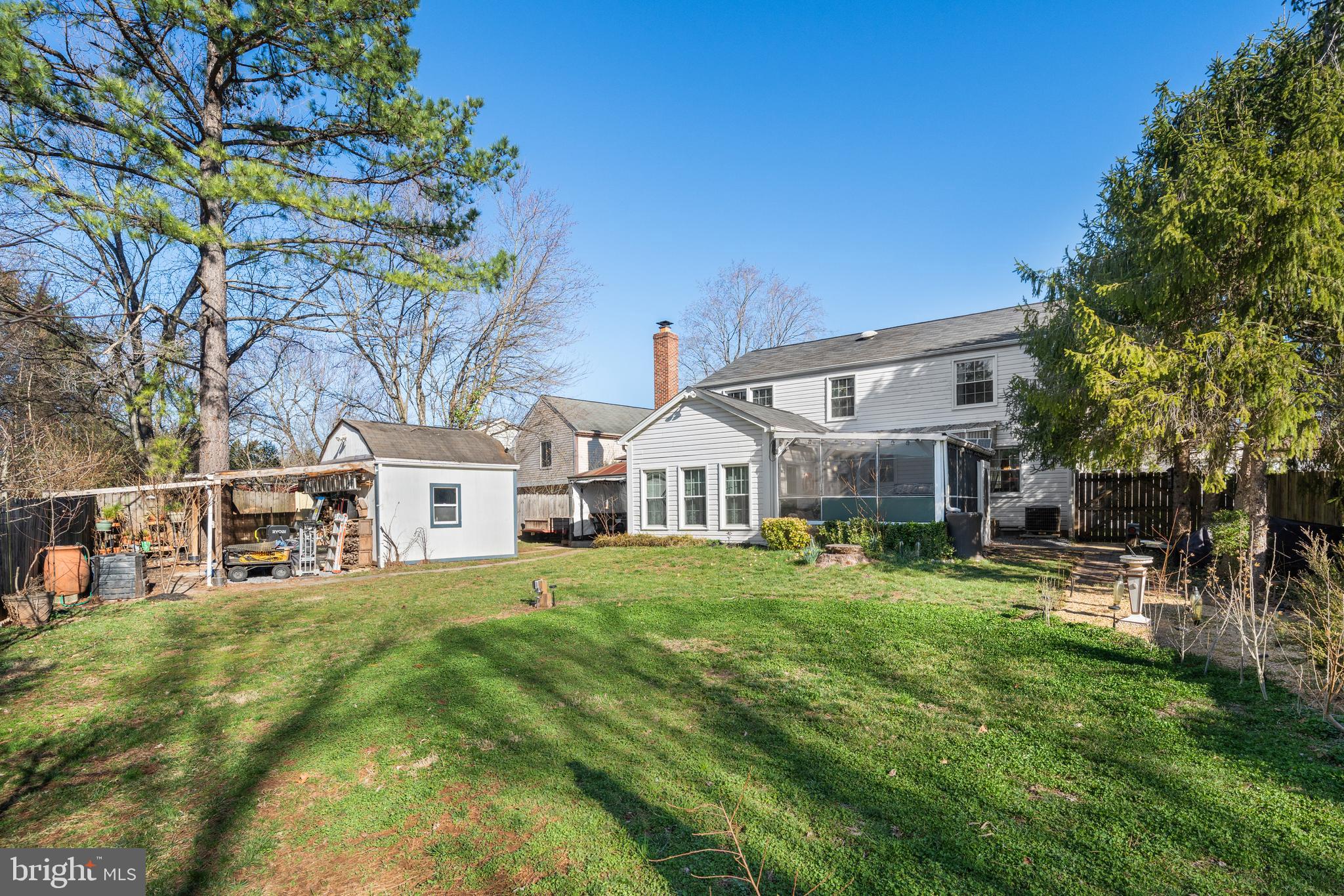 FAIRMONT - Residential