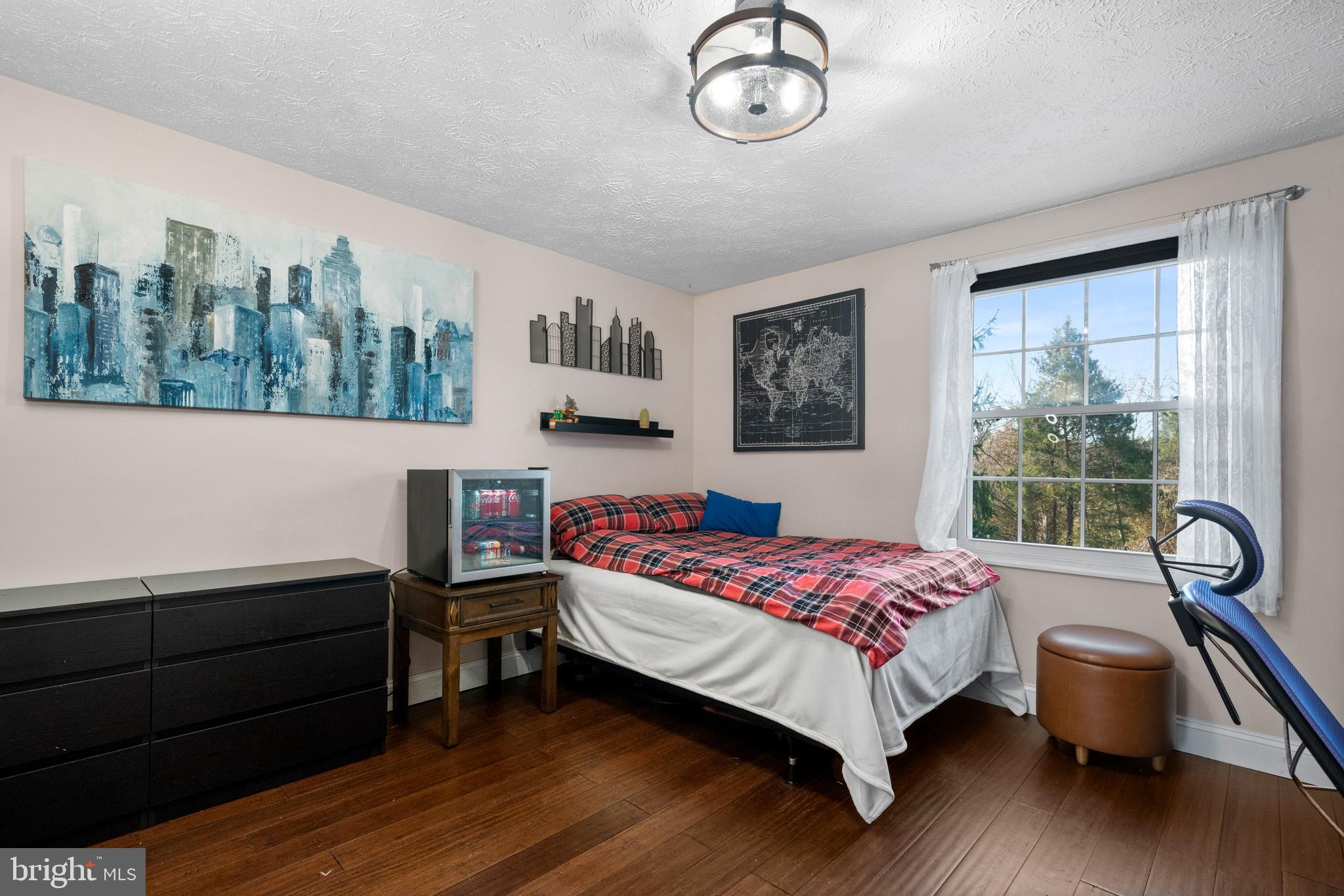 FAIRMONT - Residential