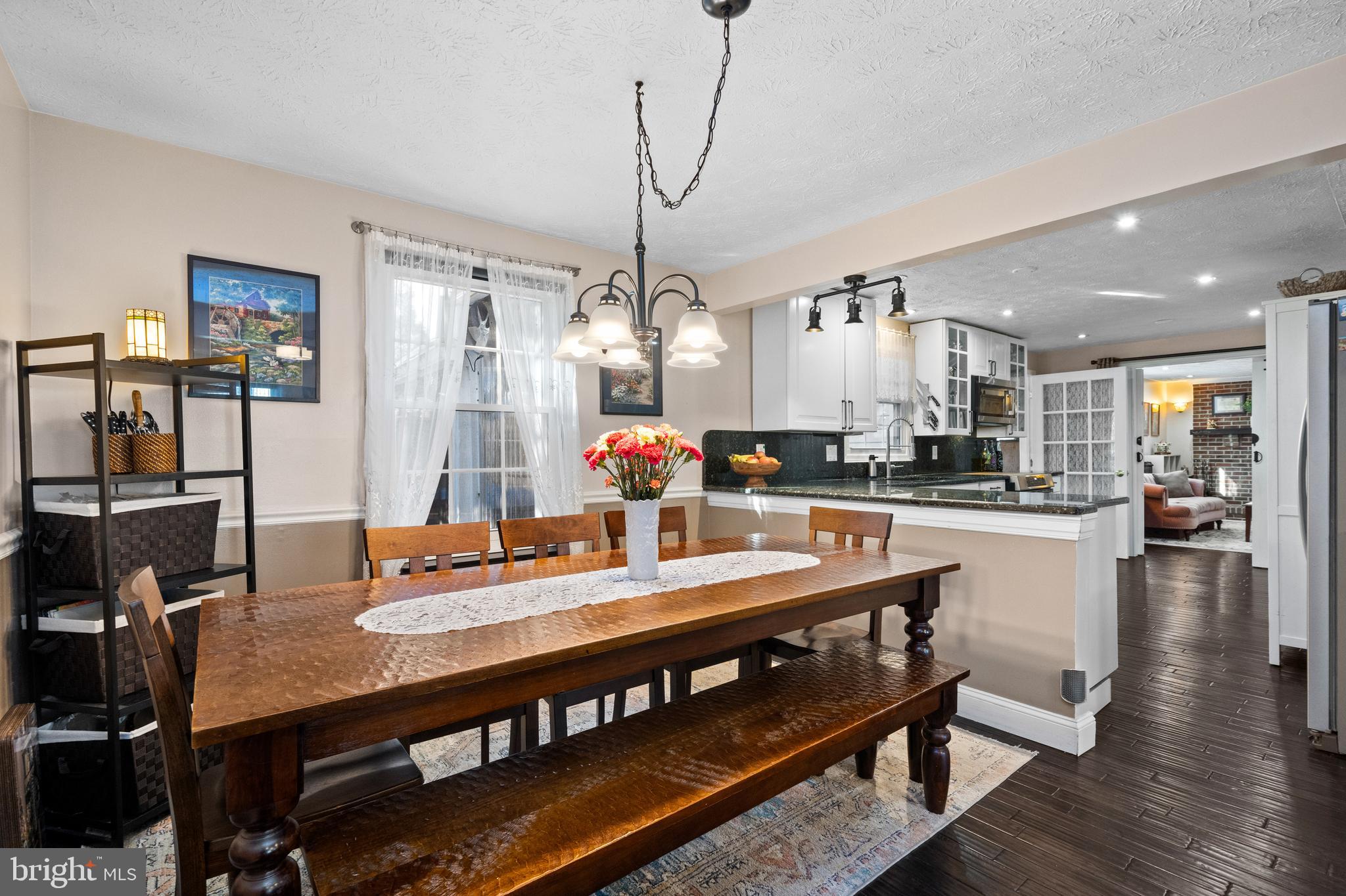 FAIRMONT - Residential