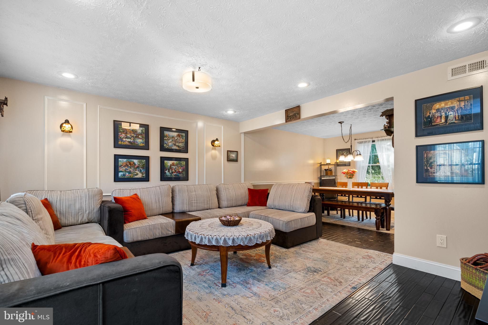 FAIRMONT - Residential