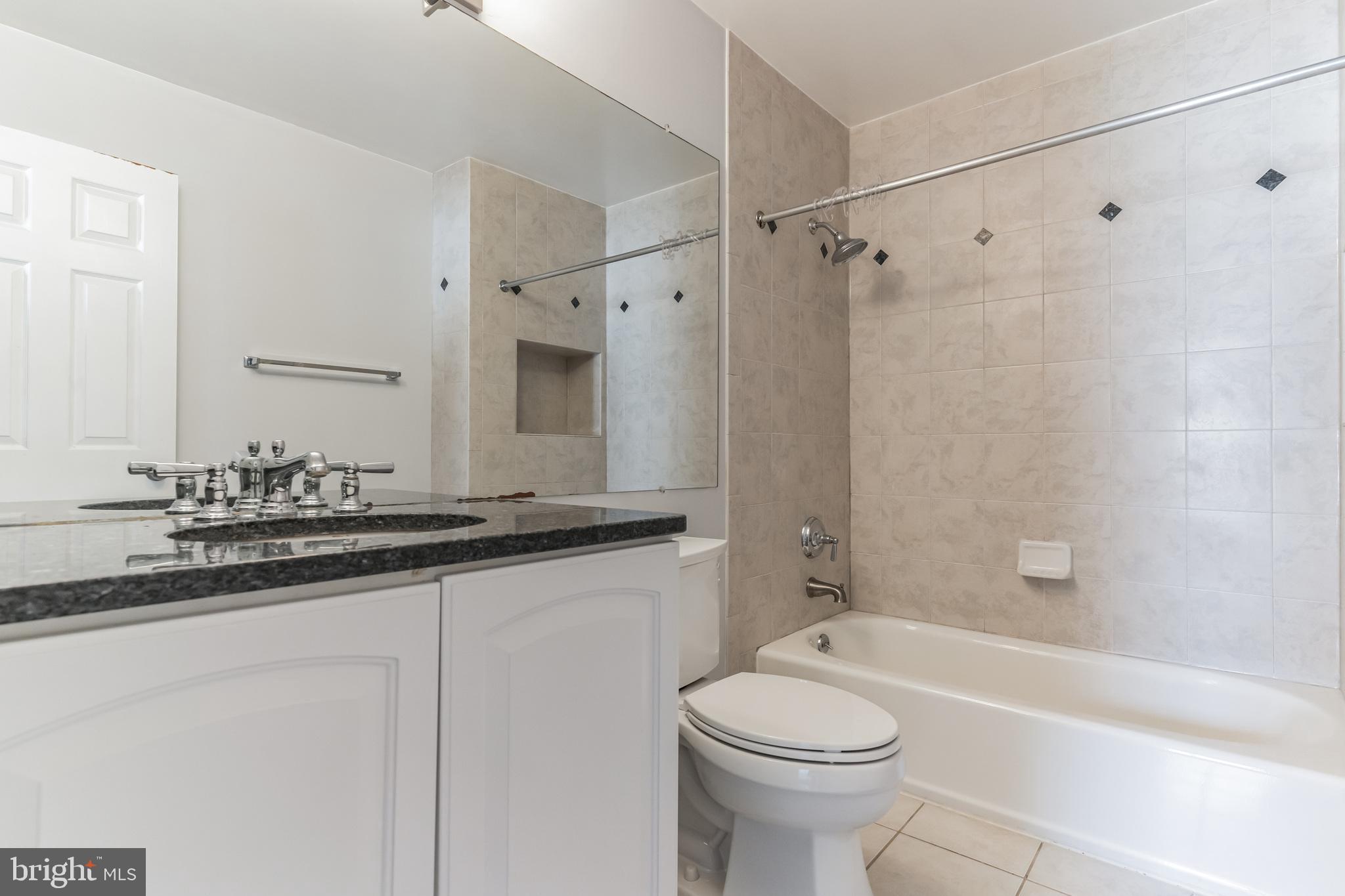 GROSVENOR PARK - Residential Lease