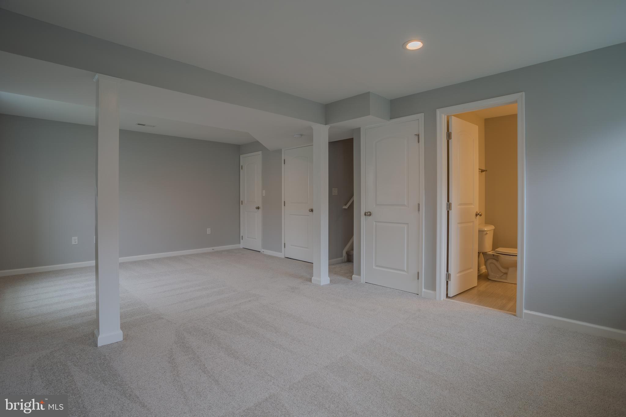 WESTSIDE - Residential