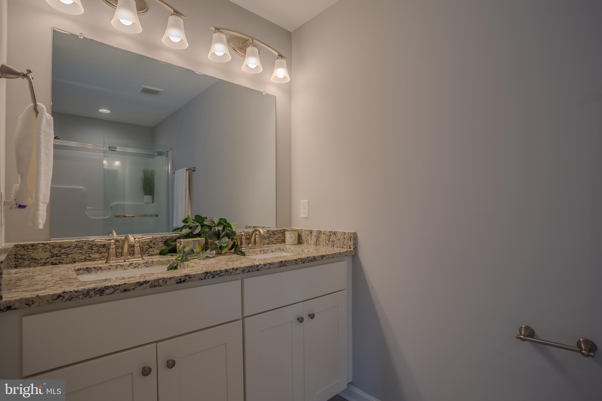 WESTSIDE - Residential