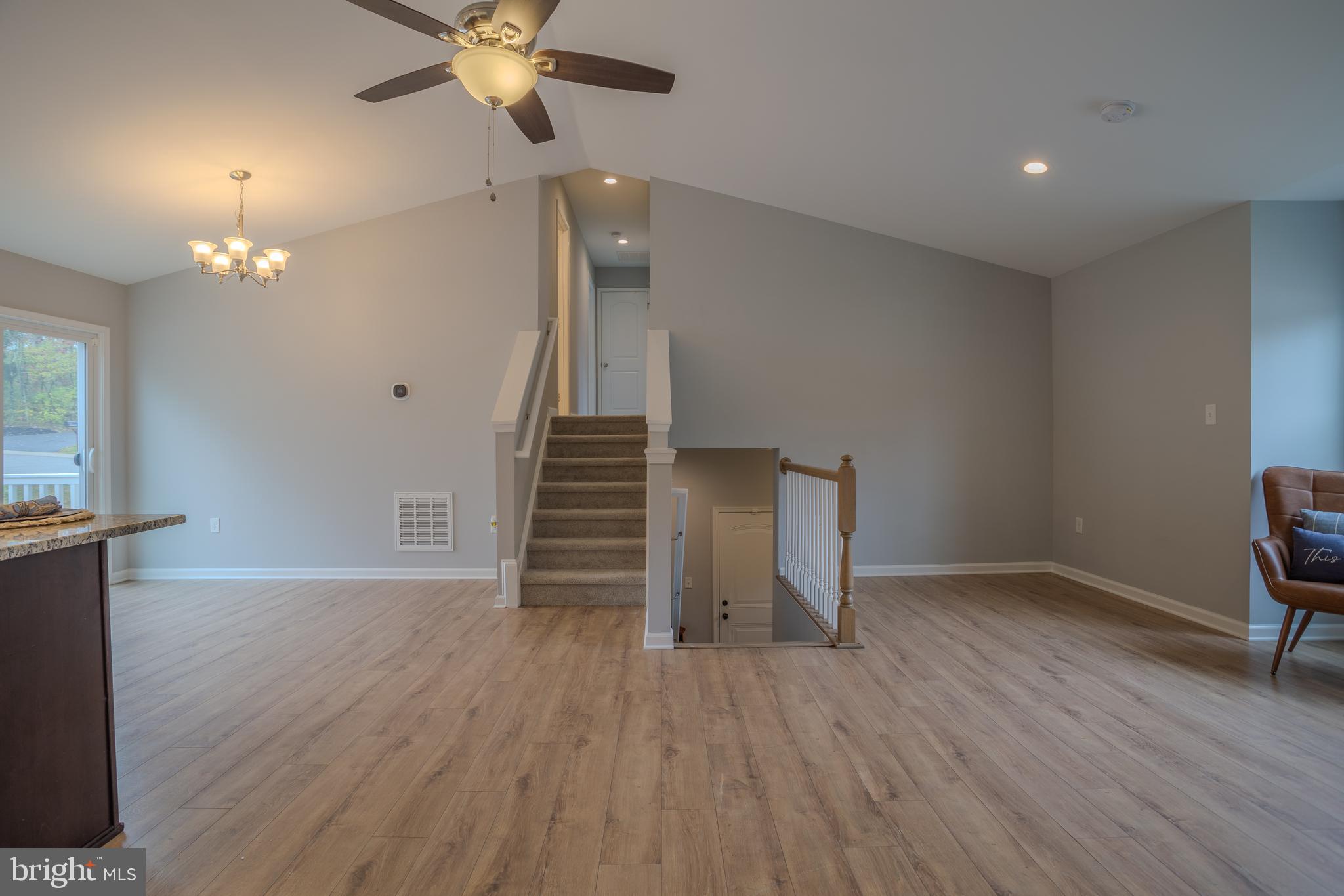 WESTSIDE - Residential