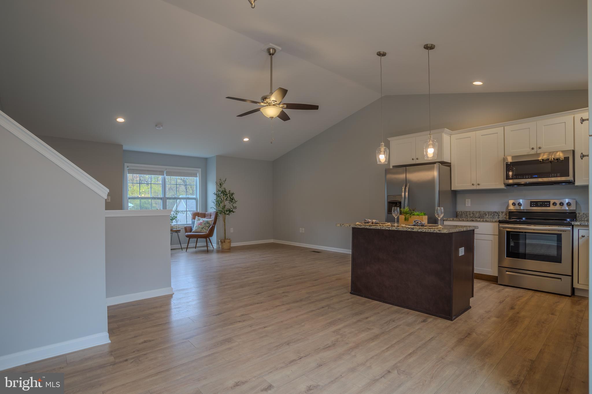 WESTSIDE - Residential