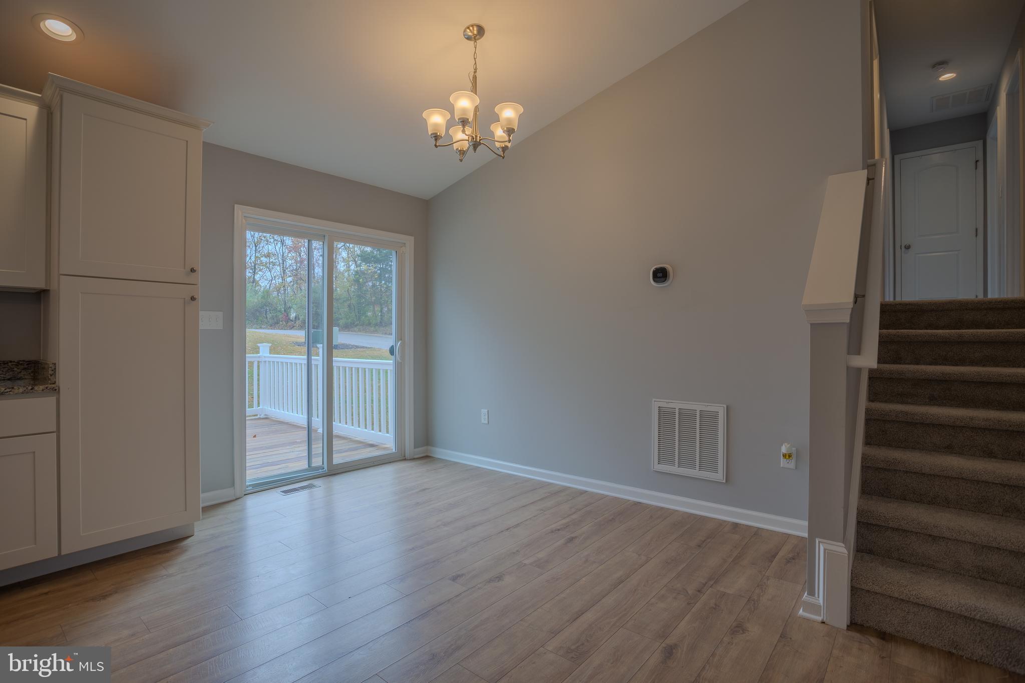 WESTSIDE - Residential