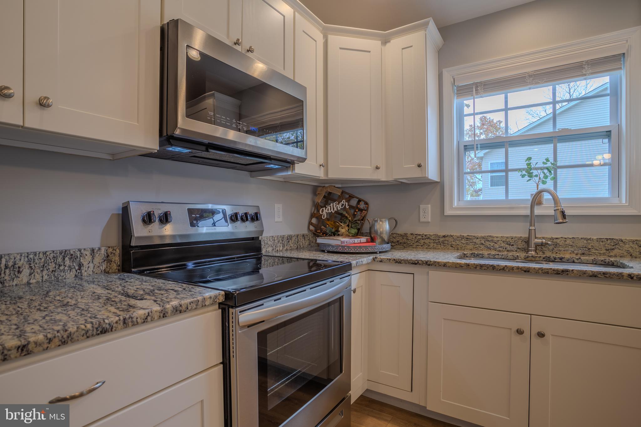 WESTSIDE - Residential