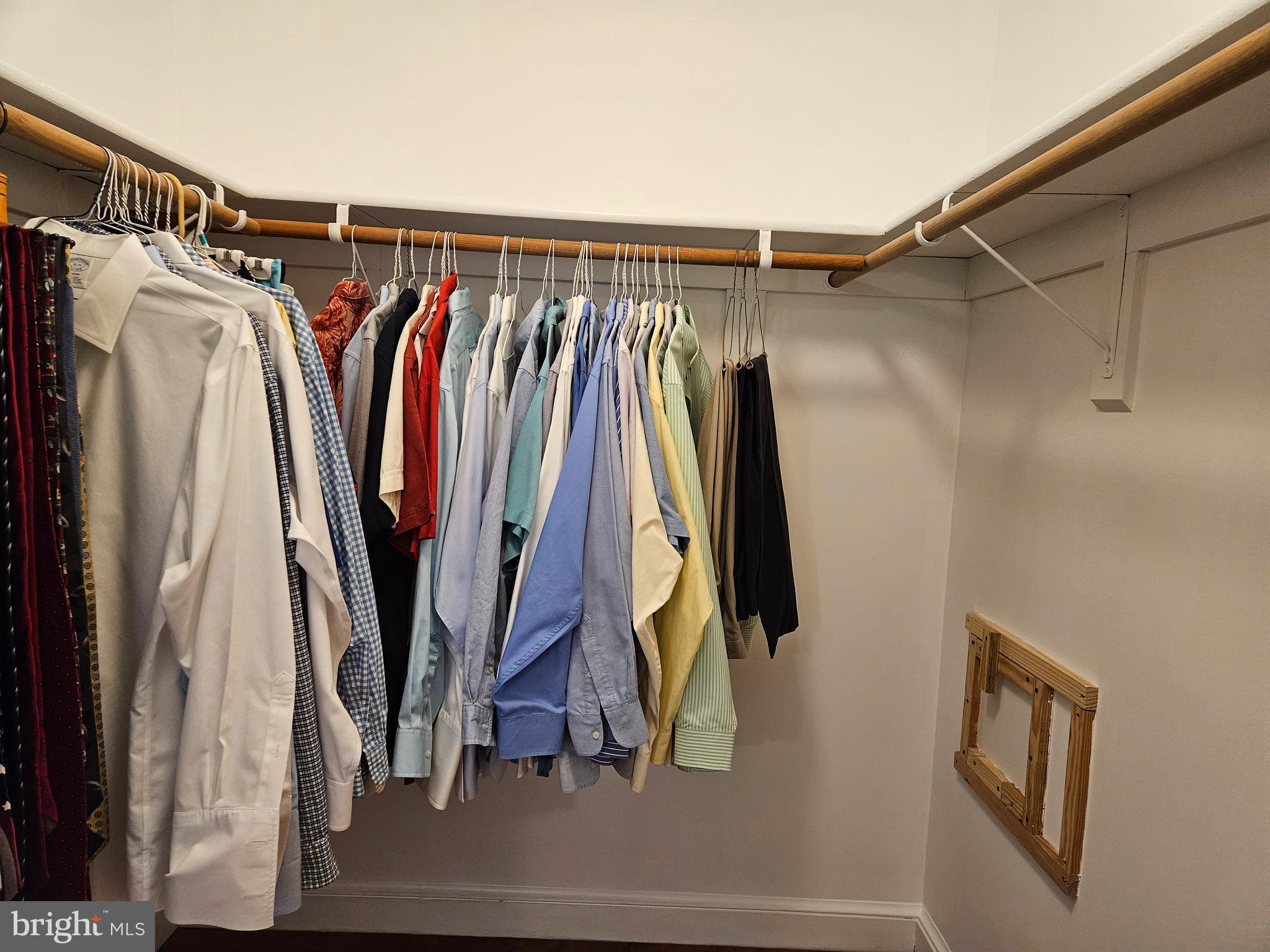 PLUM POINT WOODS - Residential