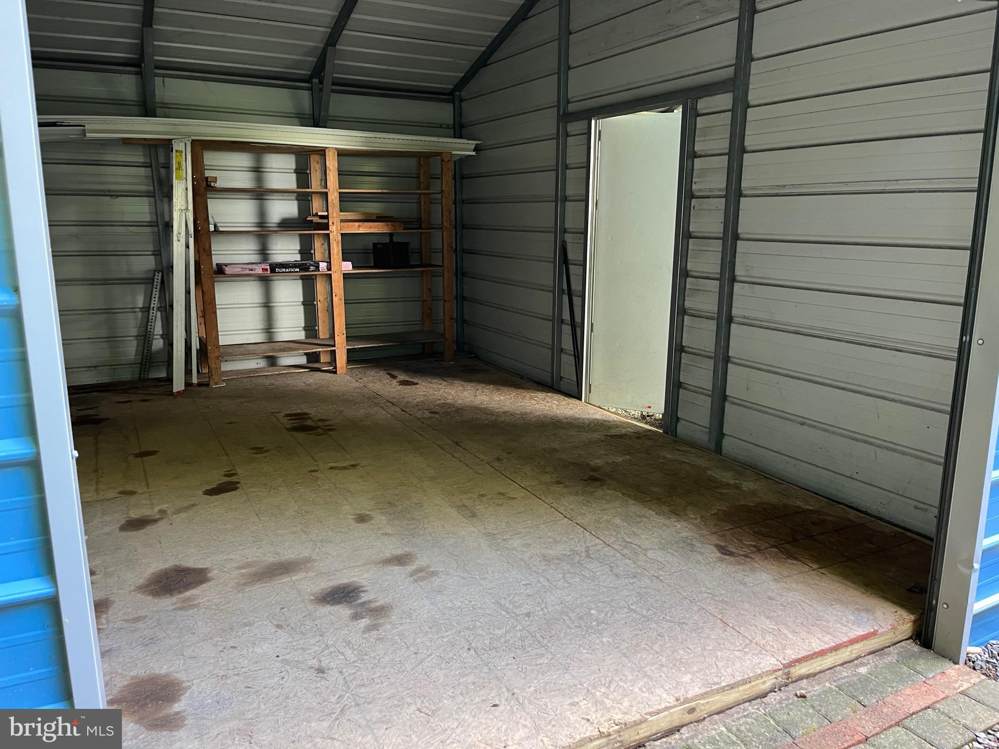 PLUM POINT WOODS - Residential