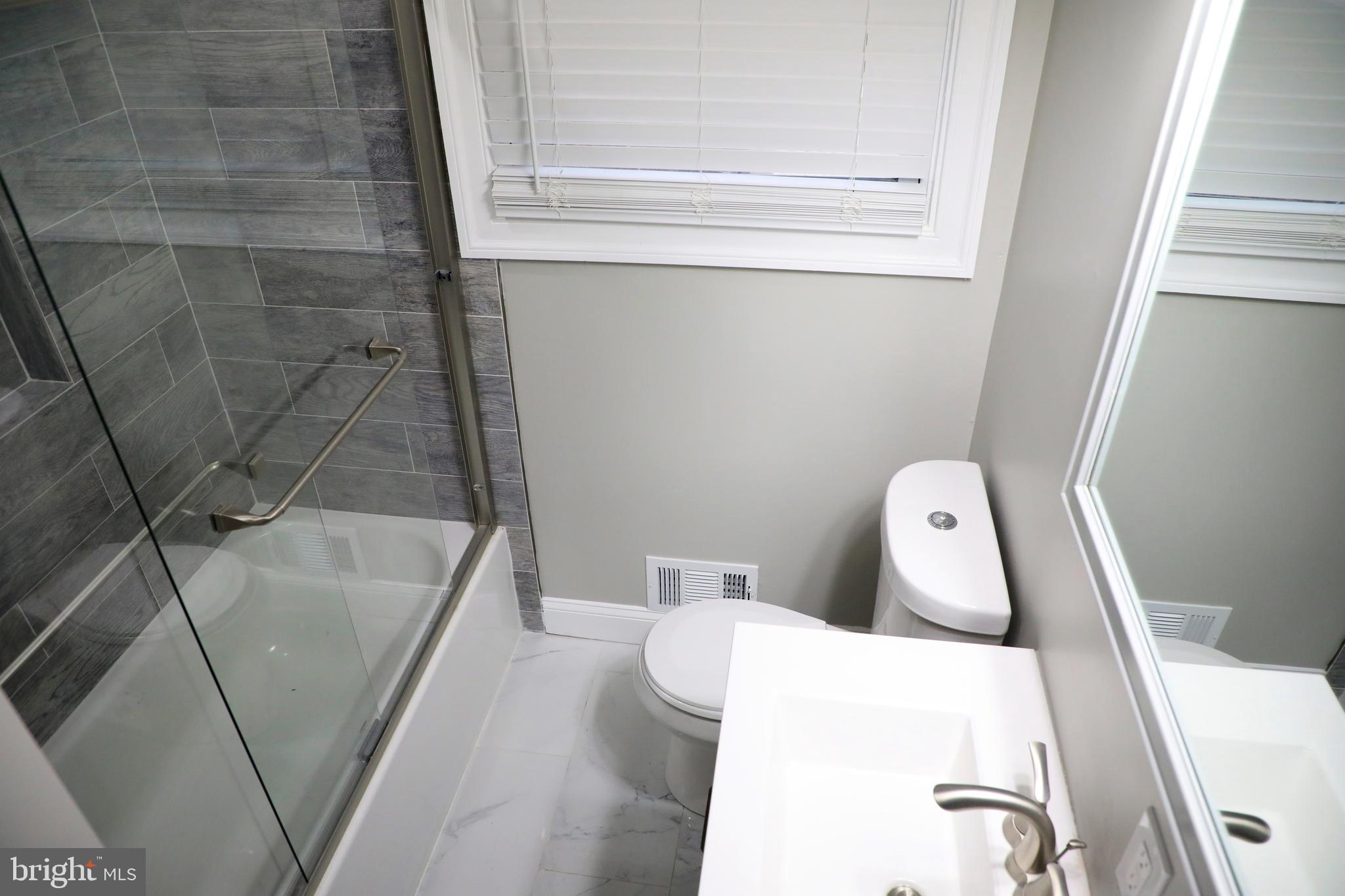 CAPITOL HEIGHTS - Residential