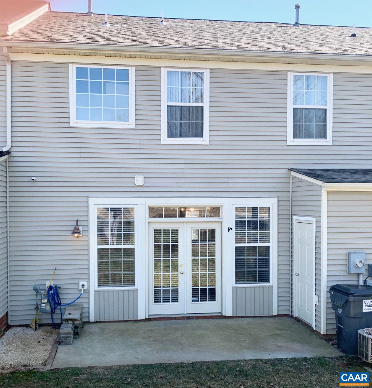 HOLLYMEAD - Residential Lease