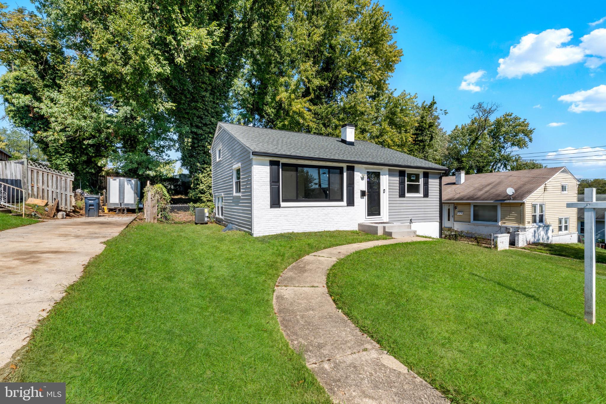 506 BARRYMORE DRIVE