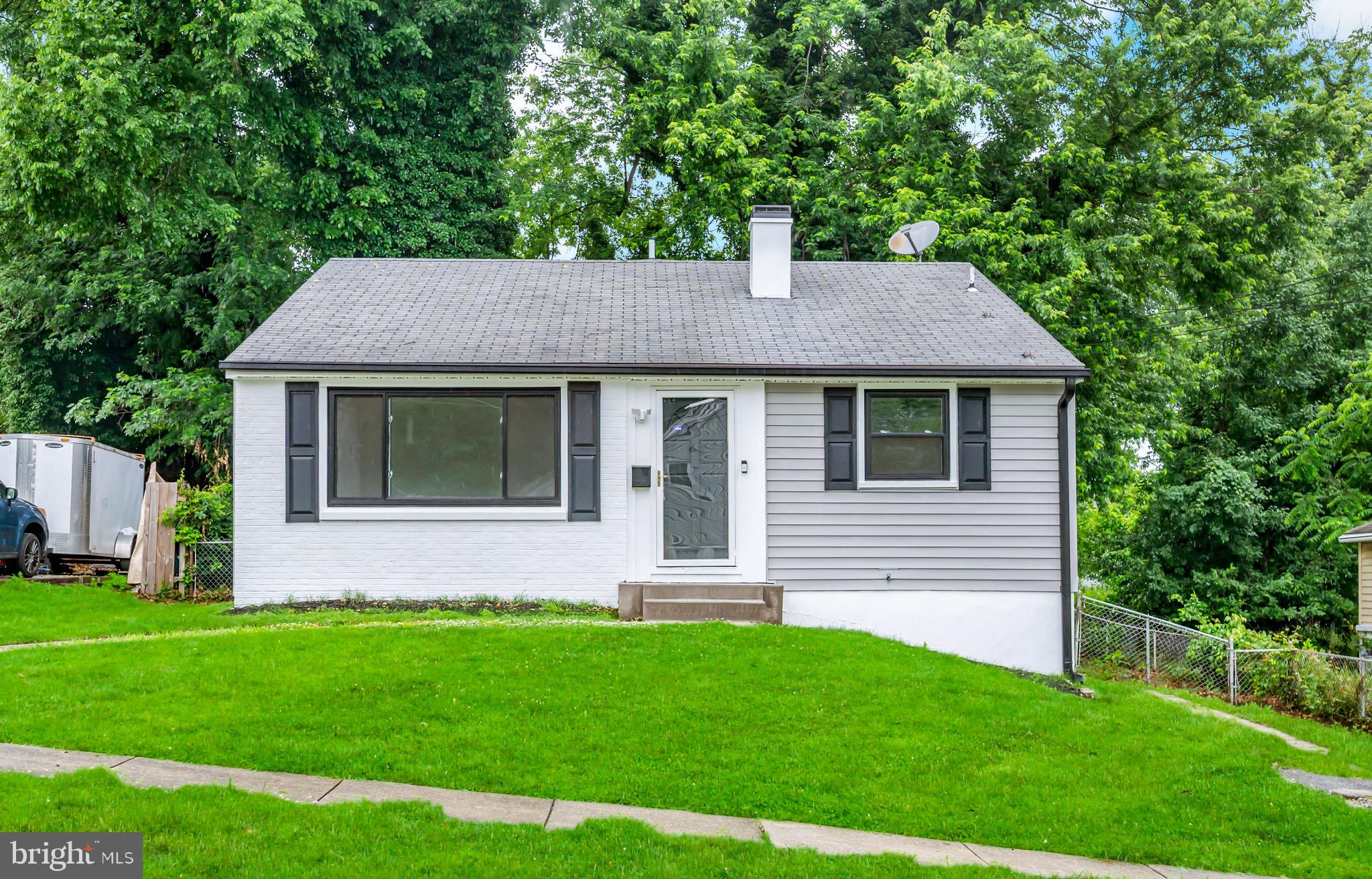 Photo 1 of 32 — 506 BARRYMORE DRIVE, OXON HILL, MD 20745
