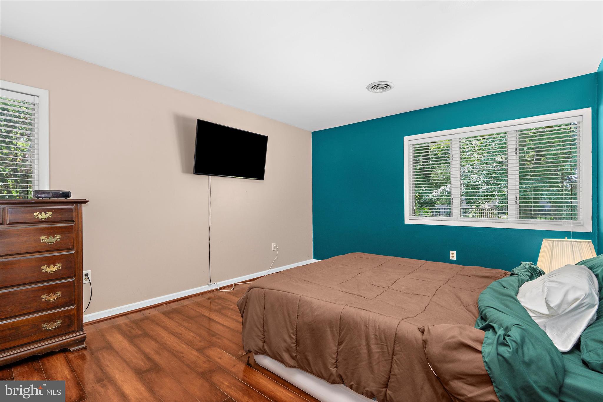 MILE TREE VILLAGE - Residential