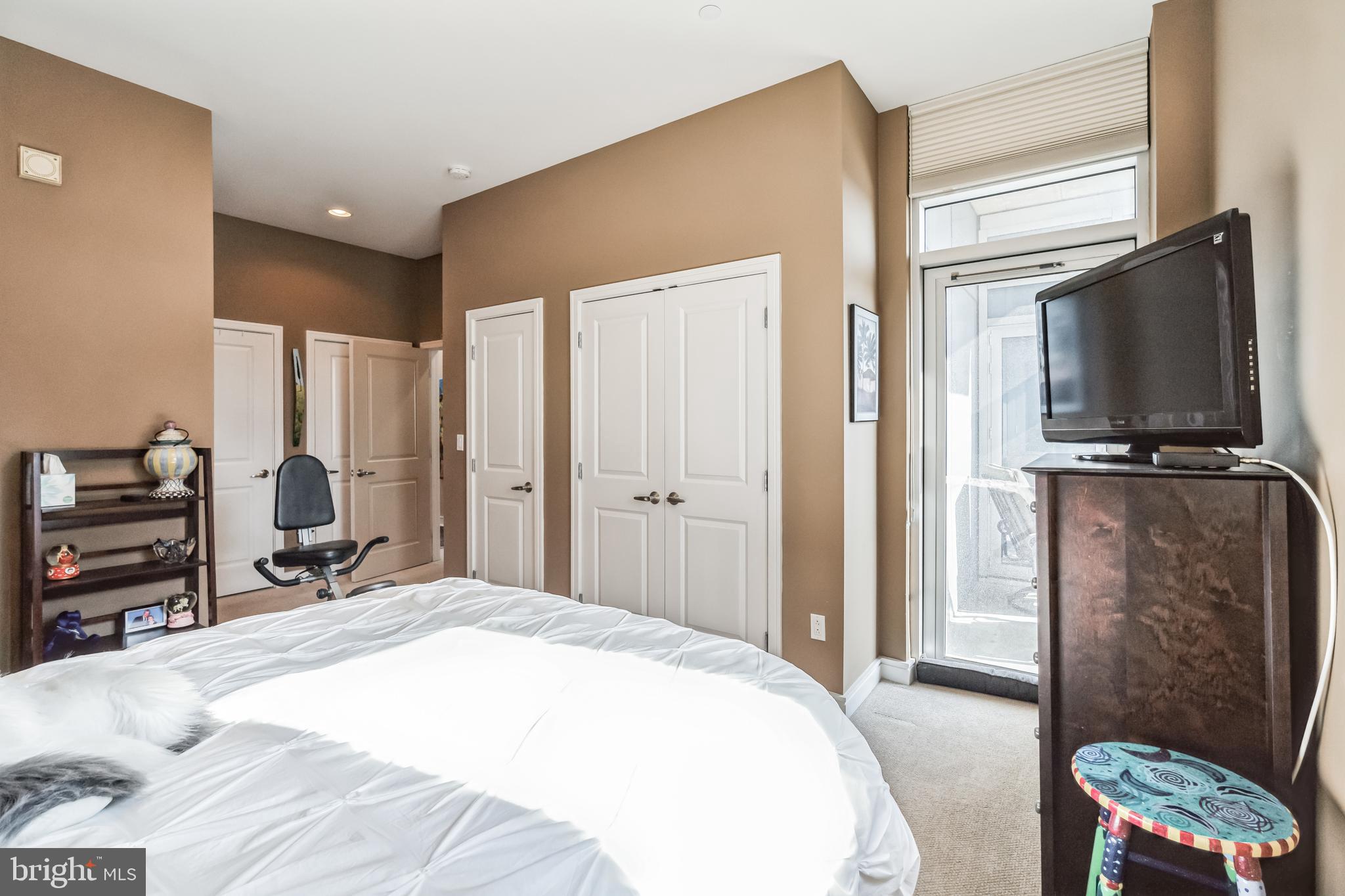 OLD CITY - Residential